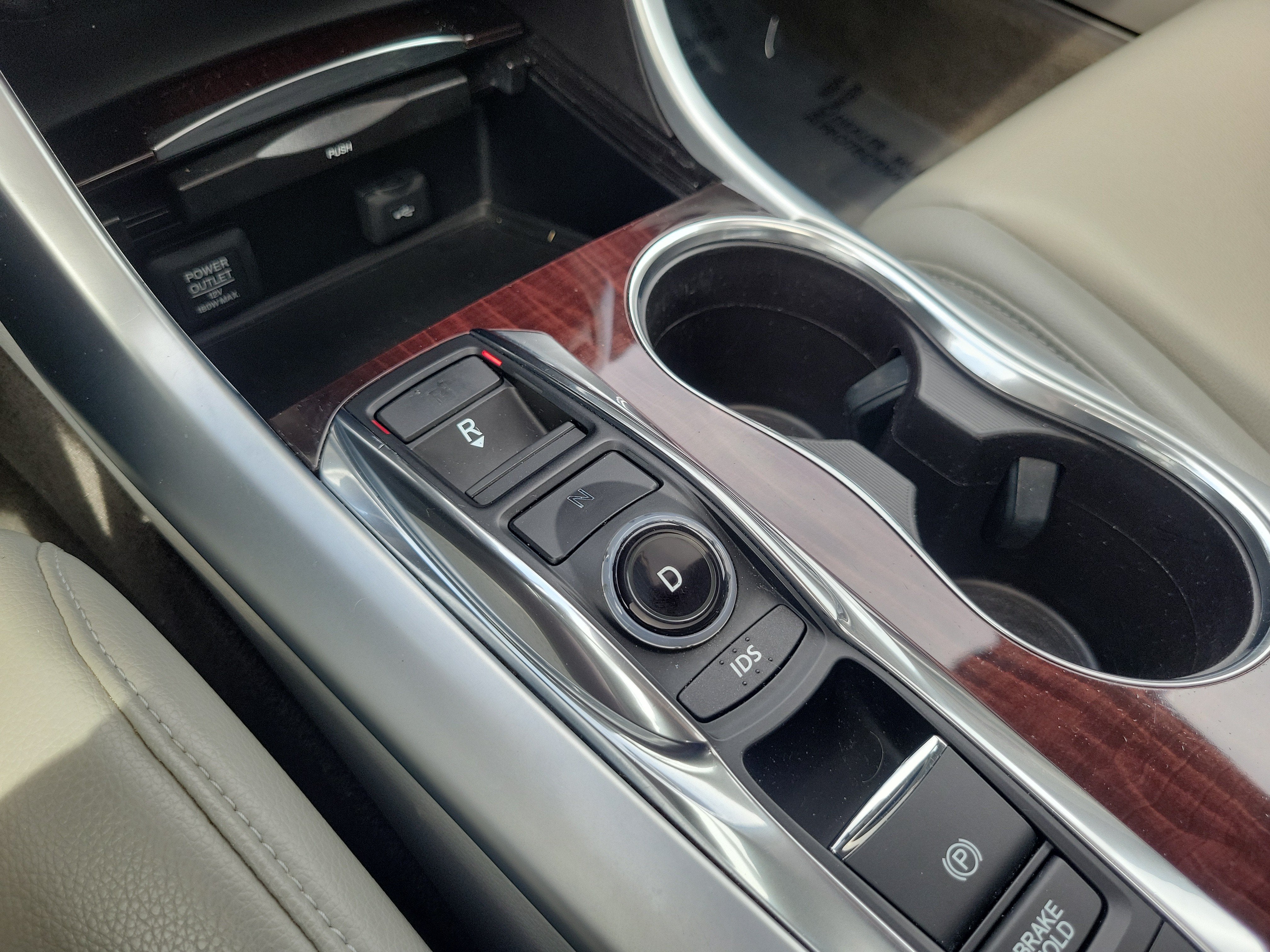 2016 Acura TLX V6