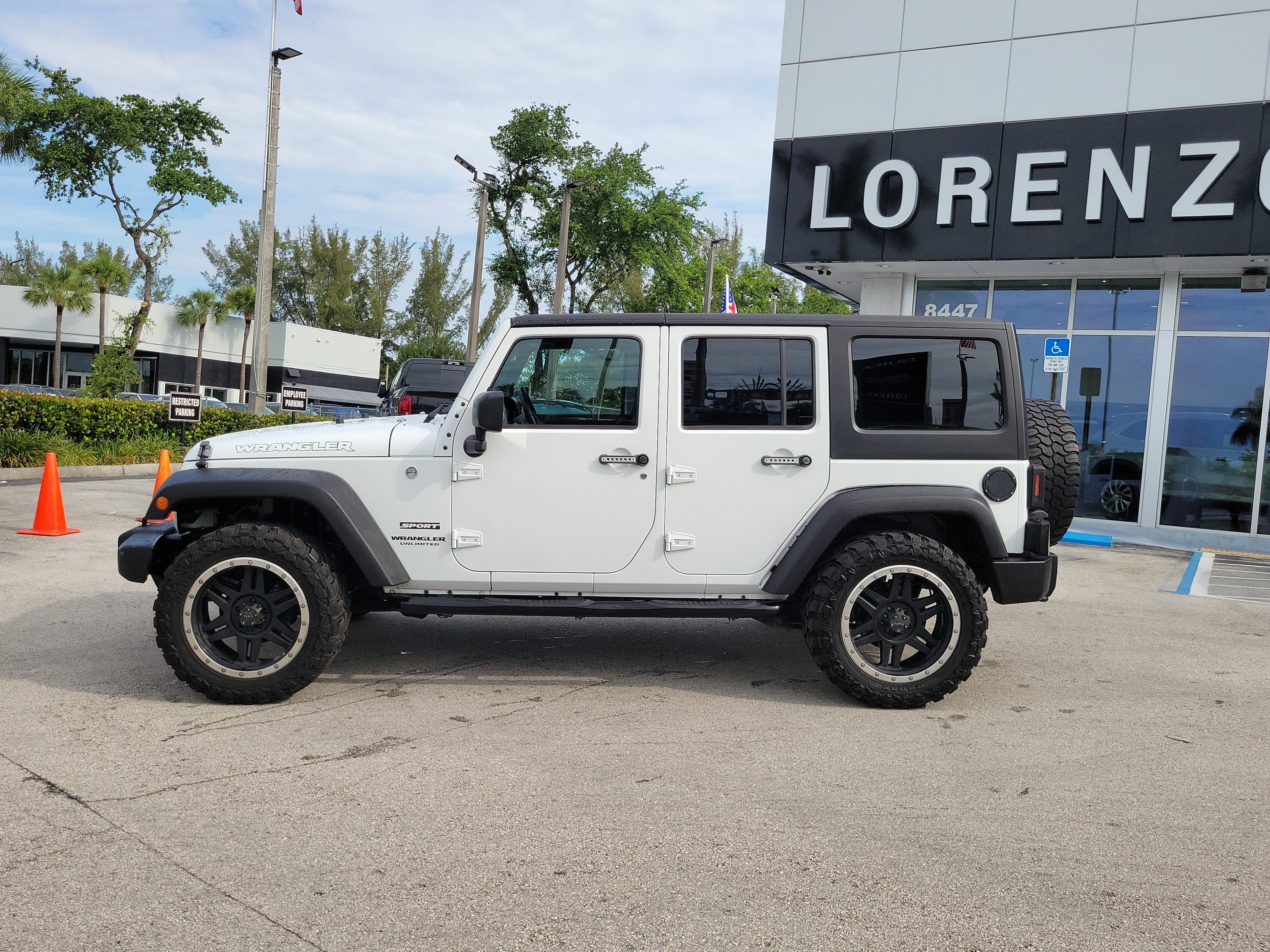 2016 Jeep Wrangler Unlimited Sport