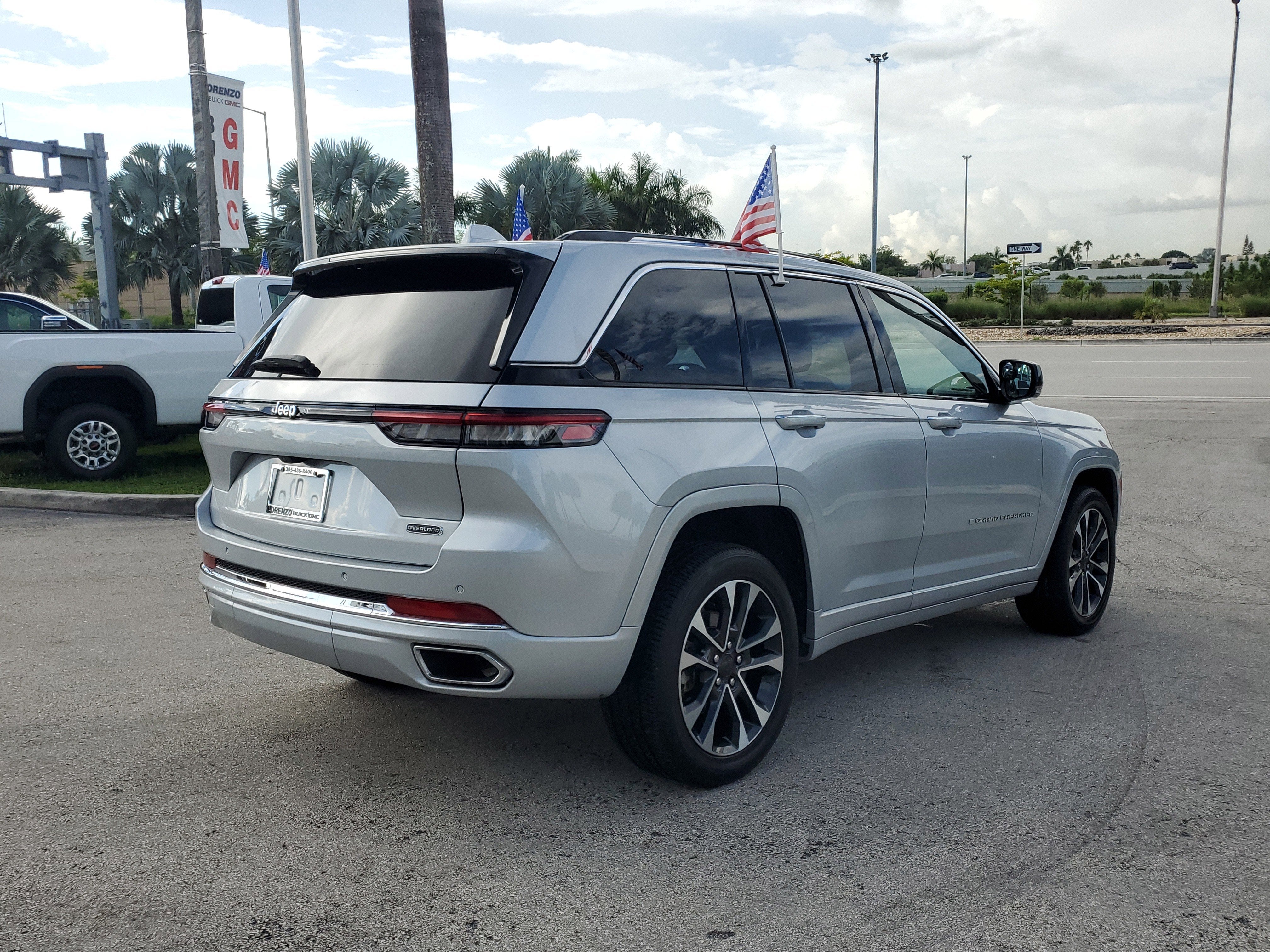 2022 Jeep Grand Cherokee Overland