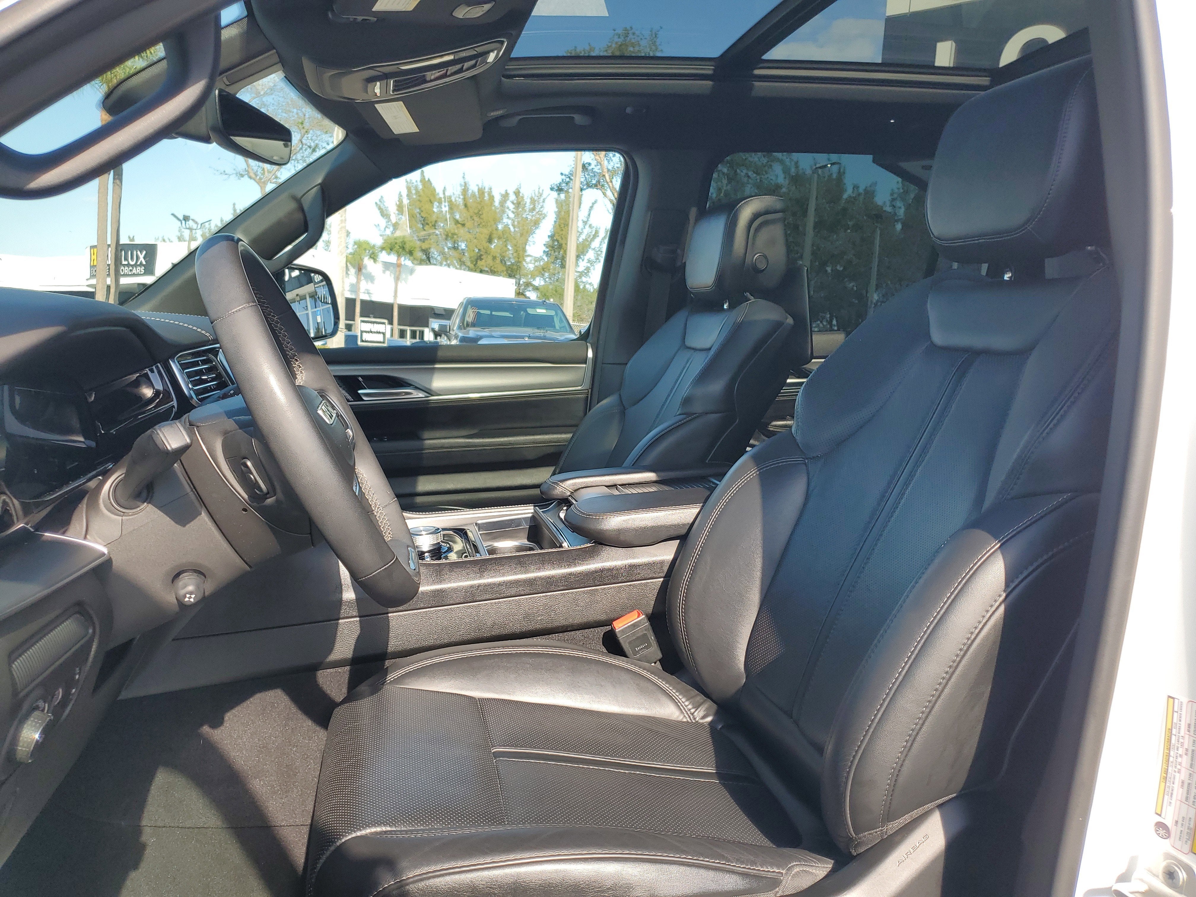 2023 Jeep Wagoneer Series II Carbide