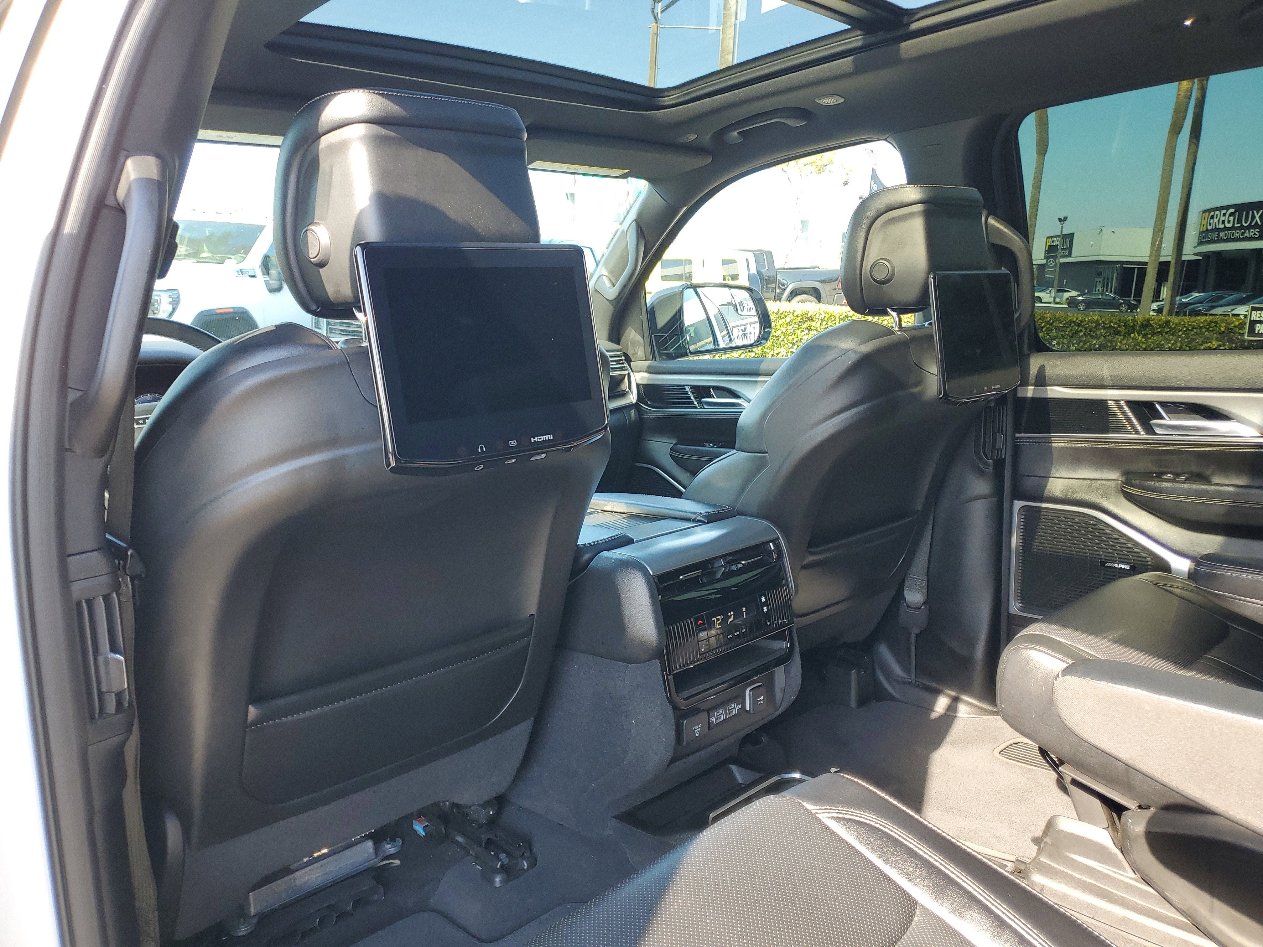 2023 Jeep Wagoneer Series II Carbide