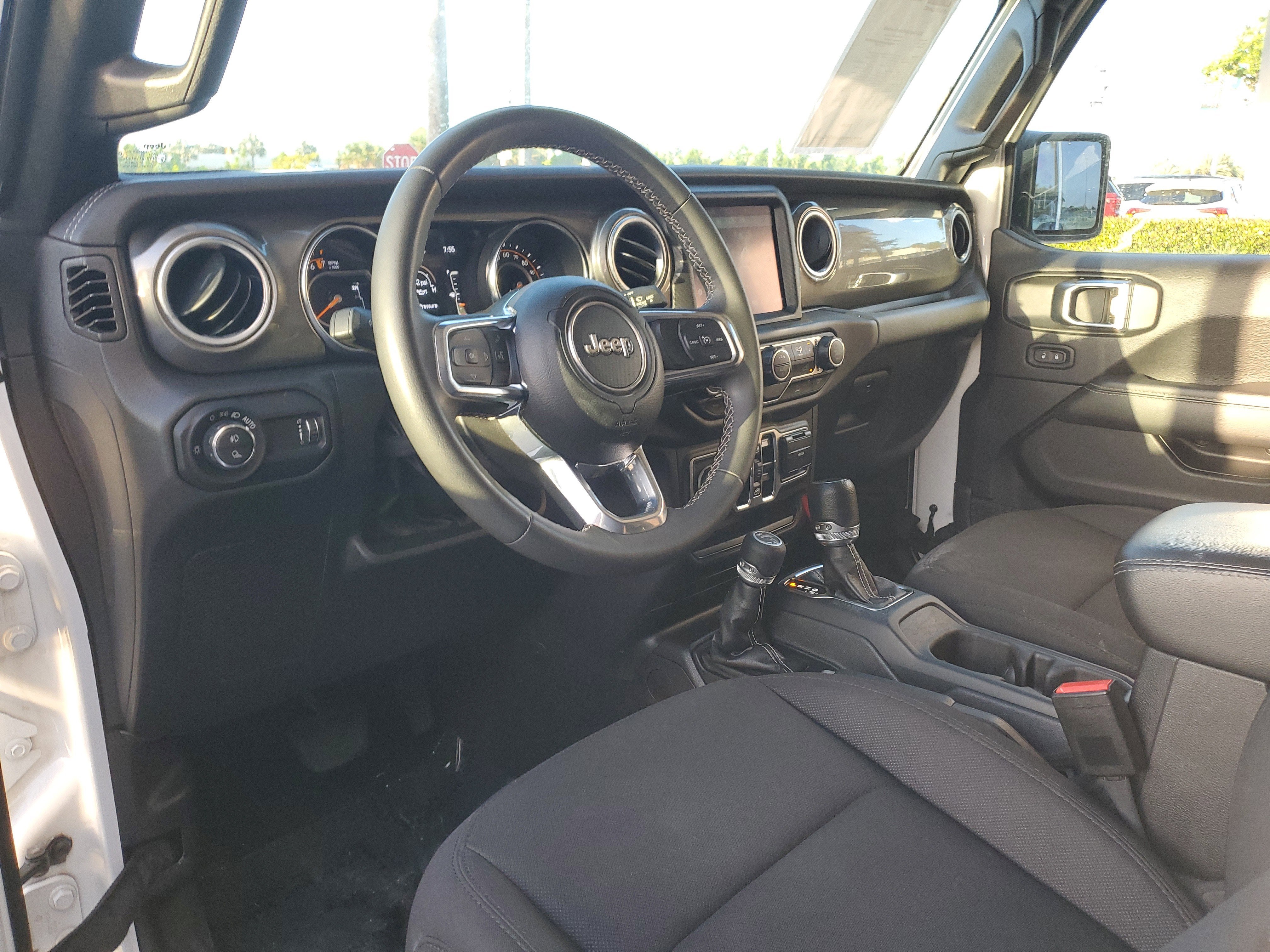 2023 Jeep Gladiator Overland