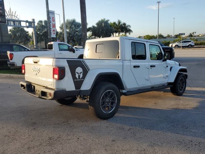 2023 Jeep Gladiator Overland