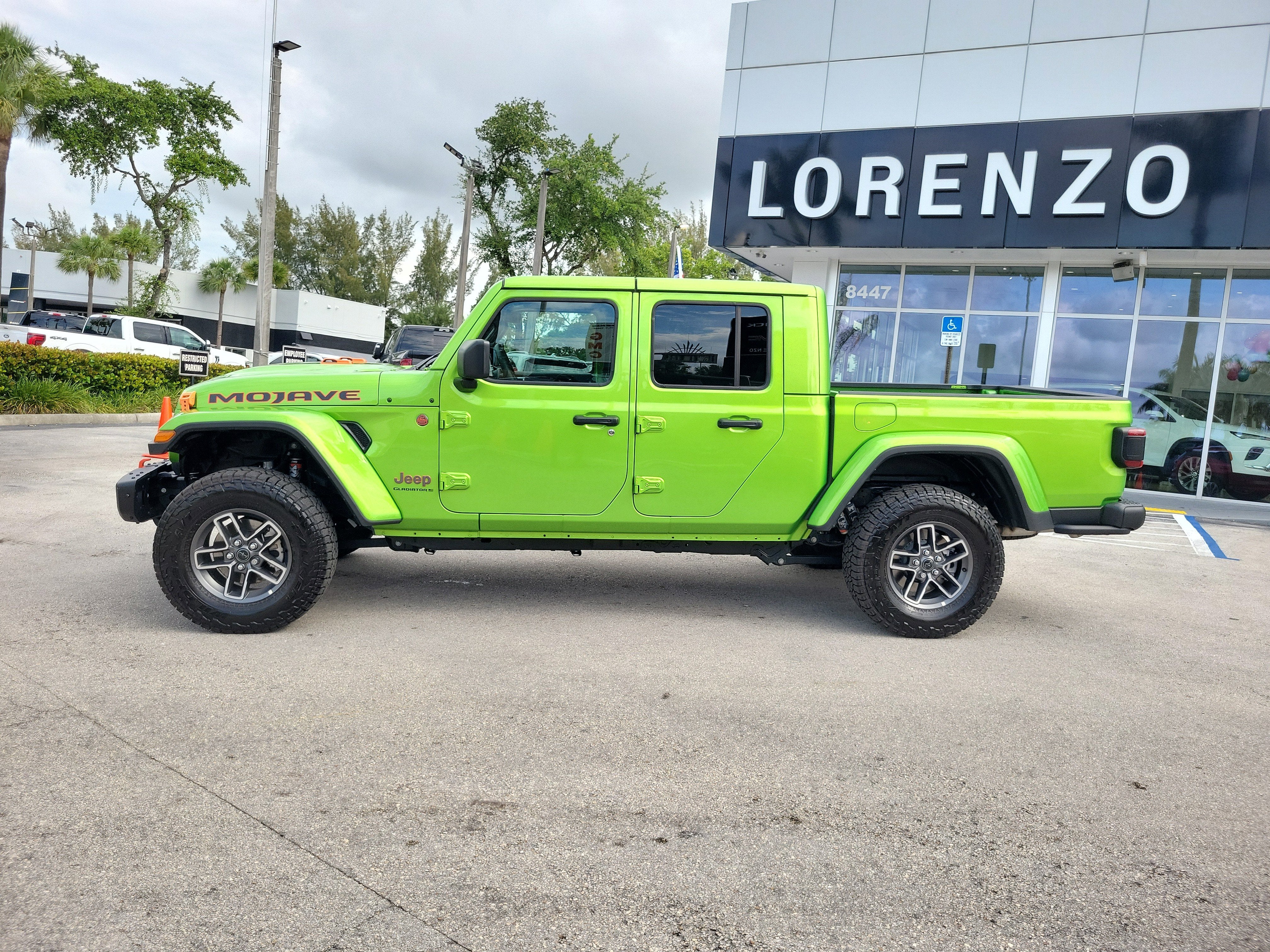 2025 Jeep Gladiator Mojave X