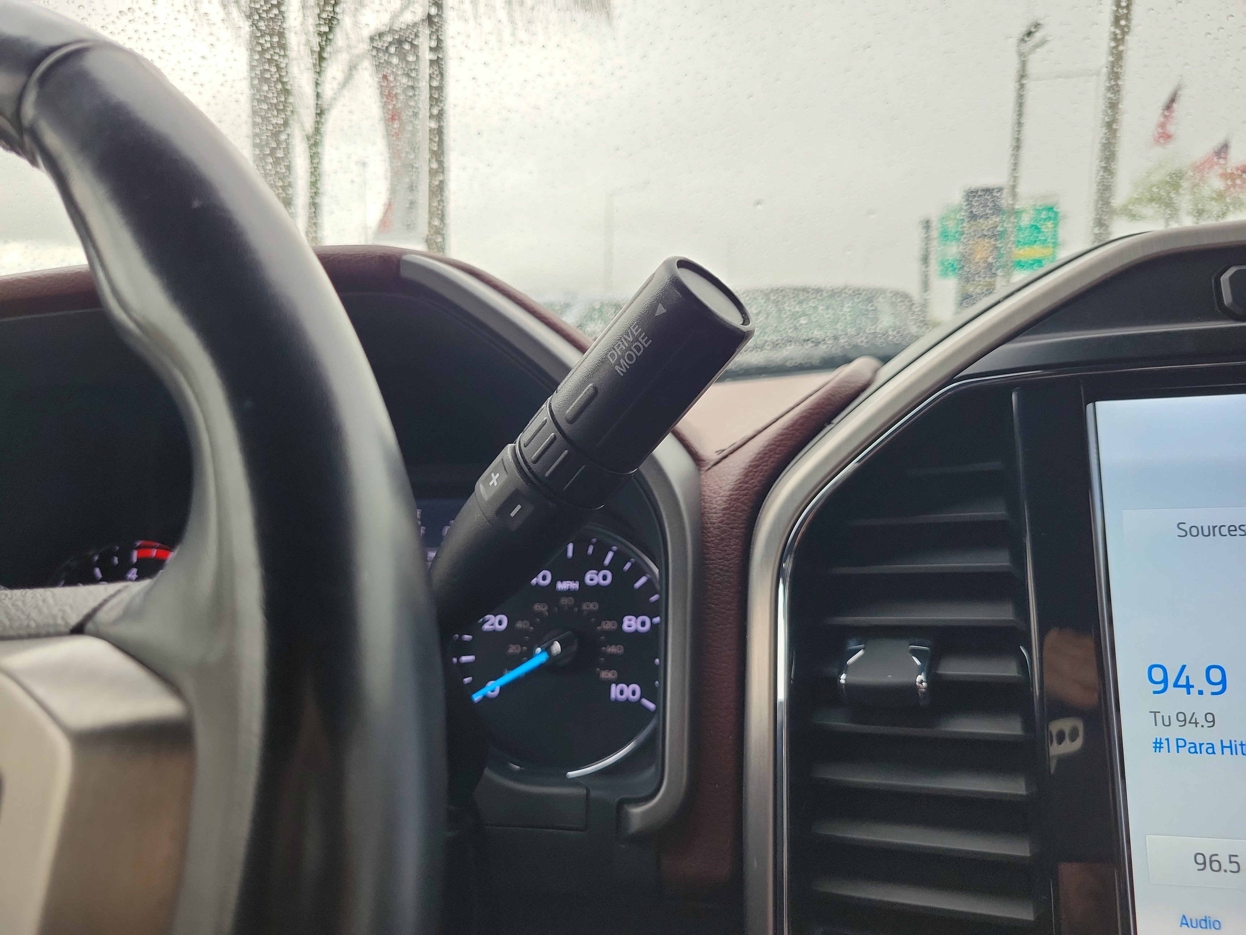 2022 Ford Super Duty F-350 SRW XL