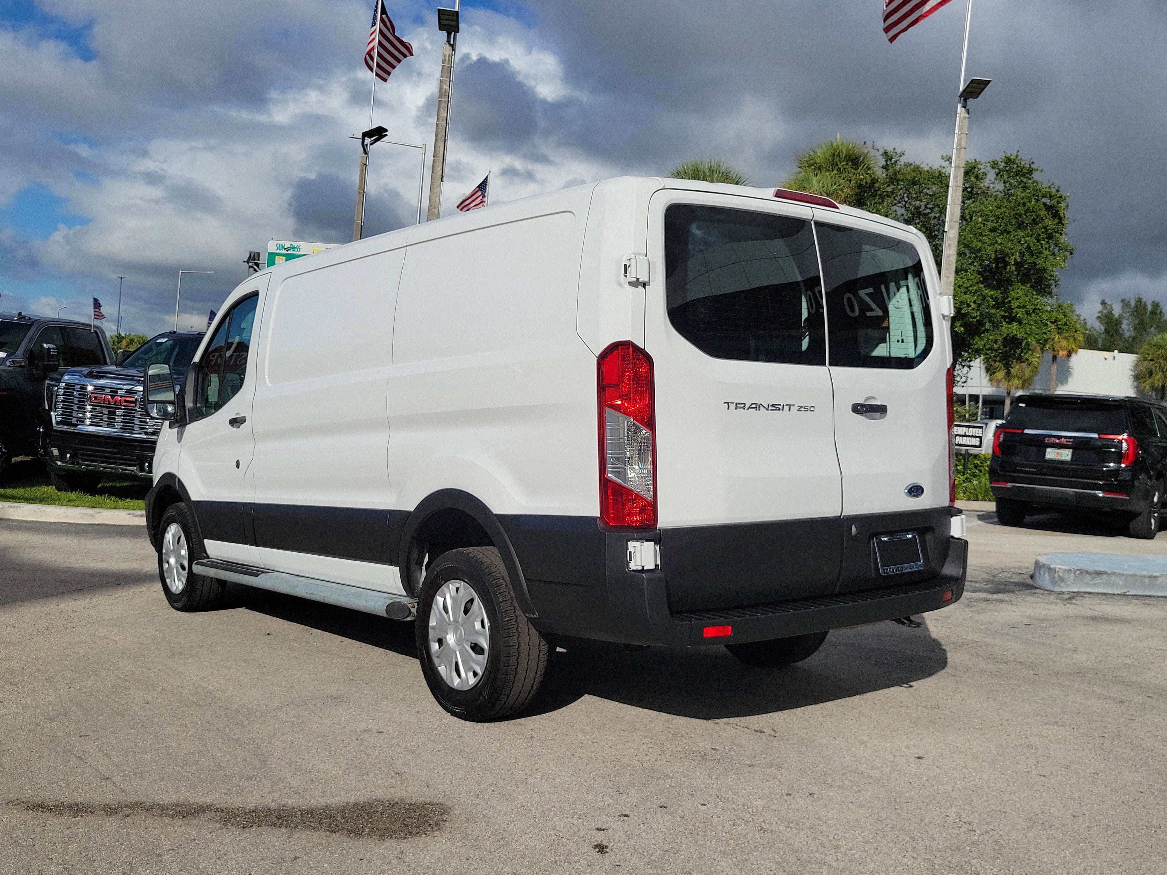 2024 Ford Transit Cargo Van T250