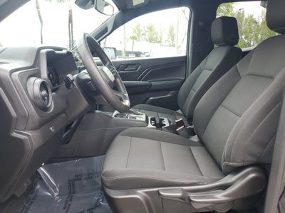 2024 Chevrolet Colorado WT