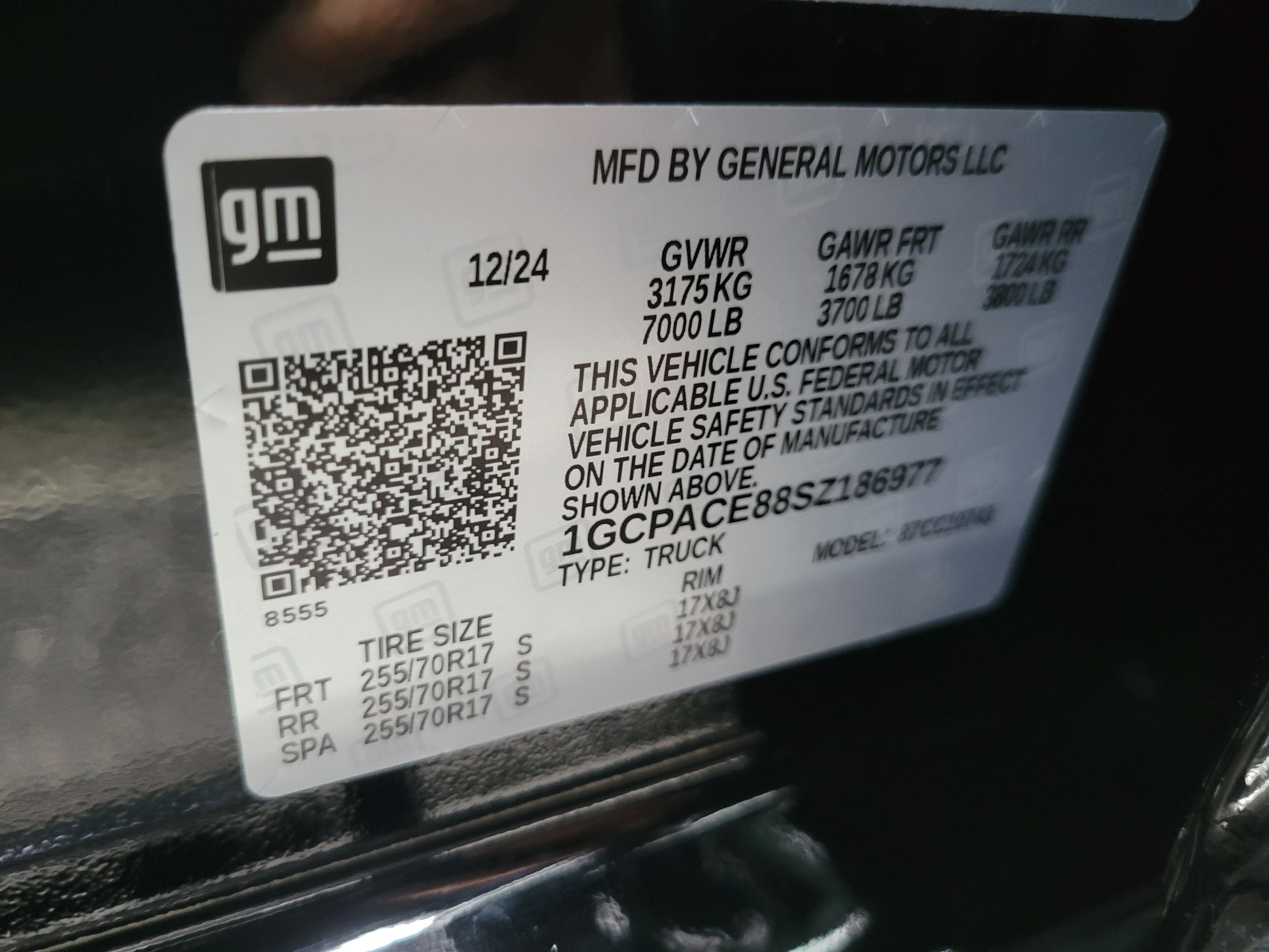 2025 Chevrolet Silverado 1500 LT