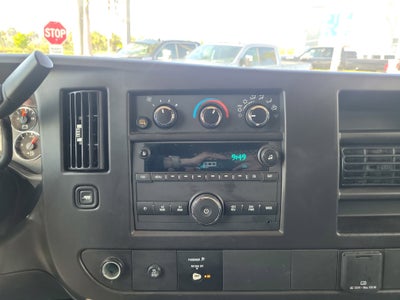 2024 Chevrolet Express Cargo 2500 WT