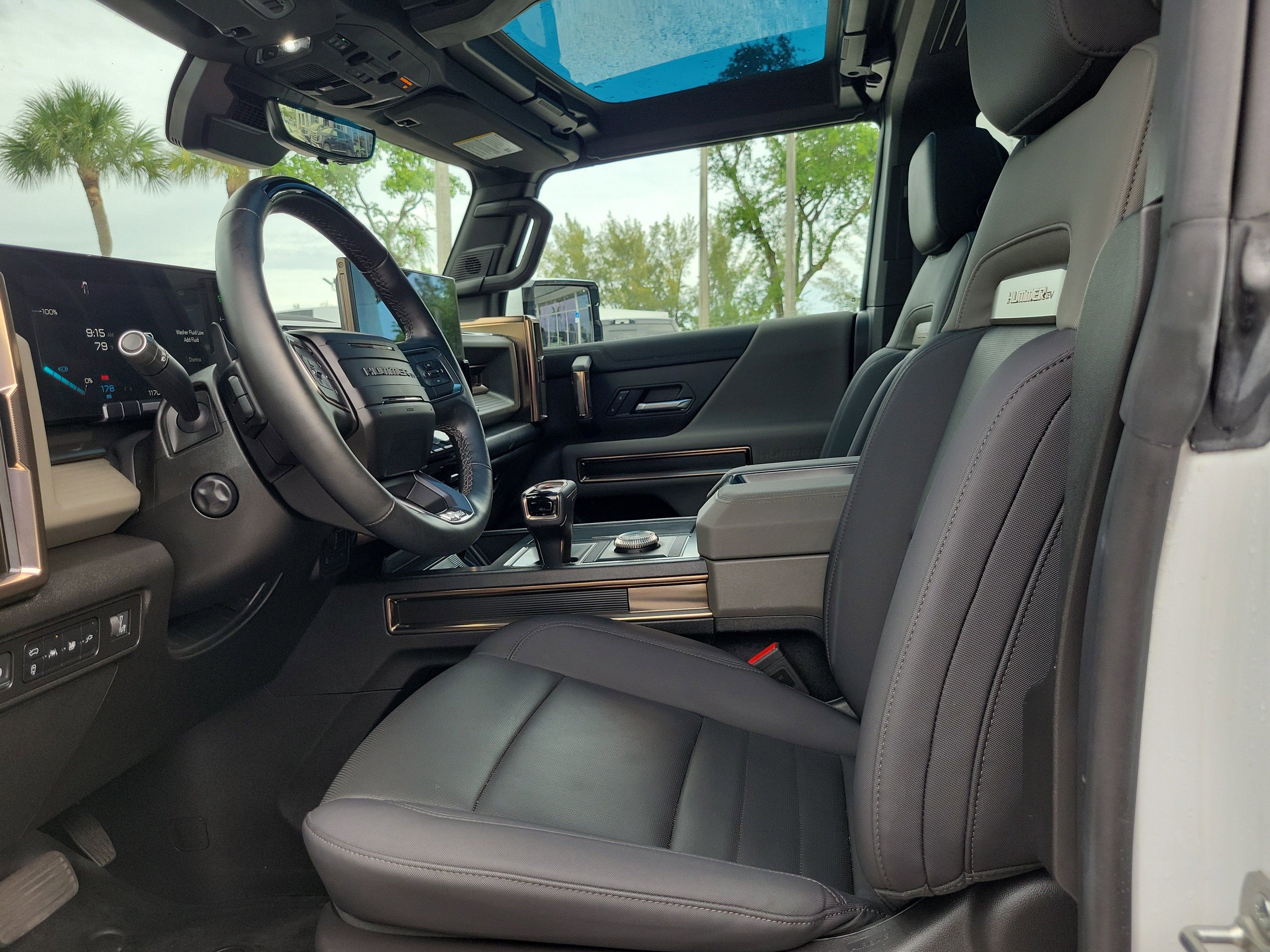 2025 GMC HUMMER EV SUV 2X