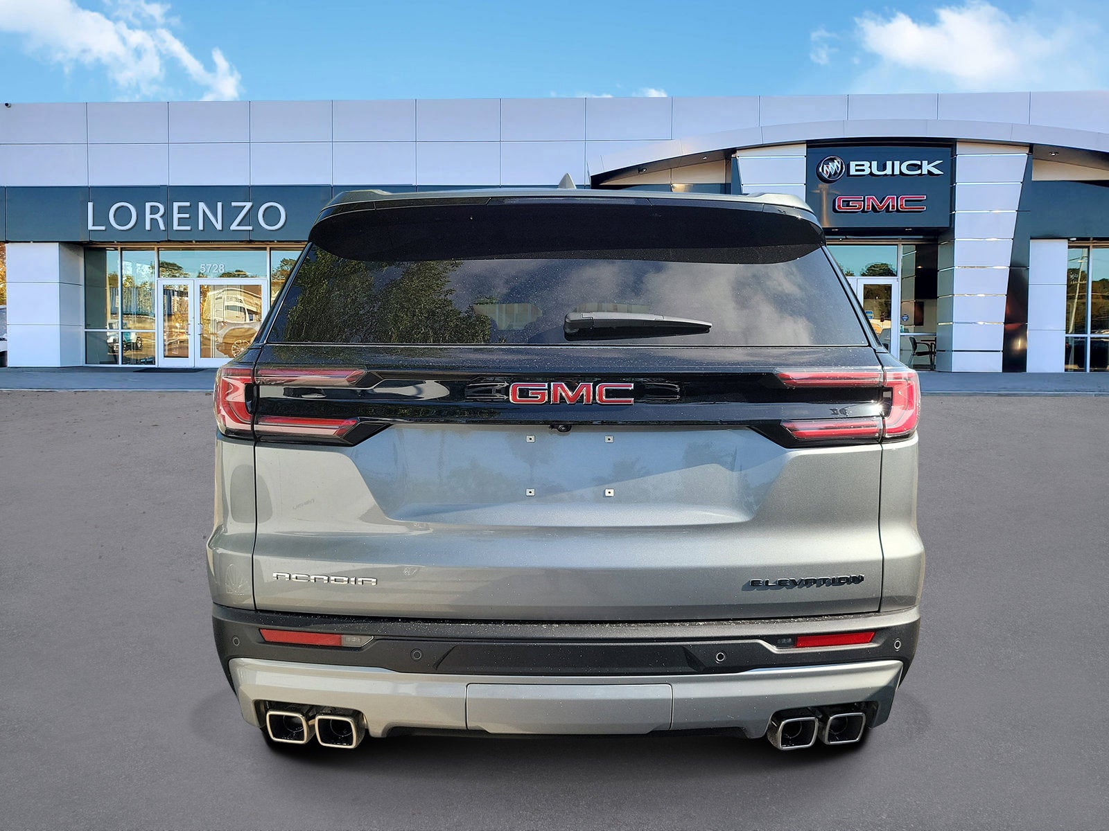 2025 GMC Acadia Elevation
