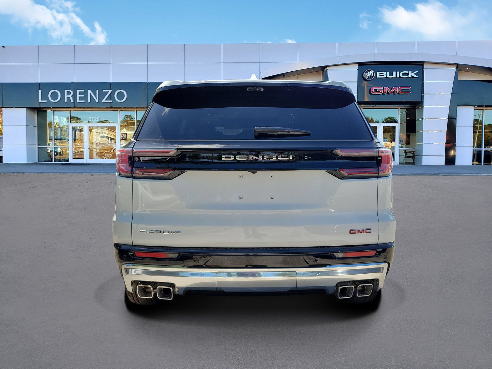 2026 GMC Acadia Denali