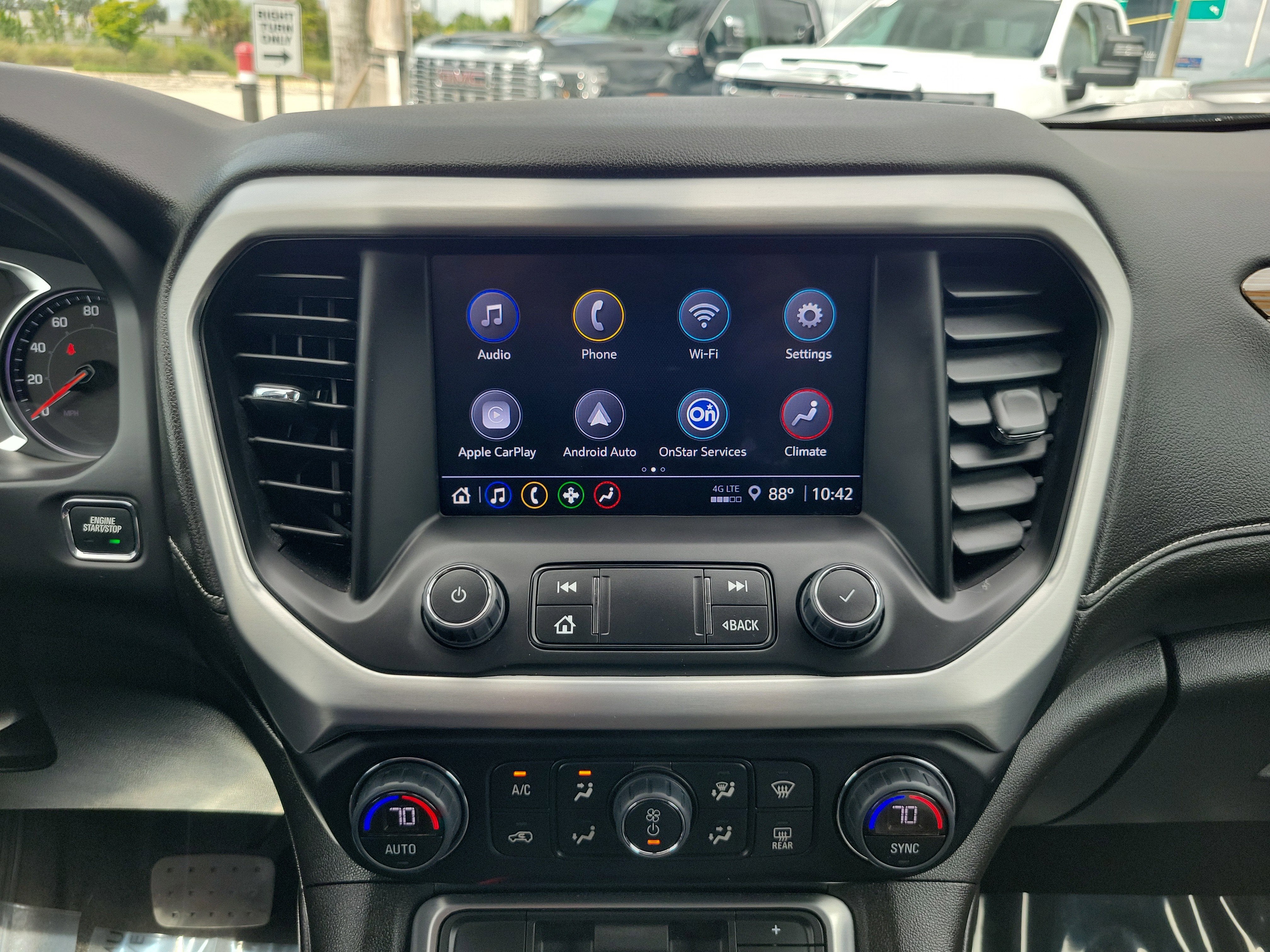 2023 GMC Acadia SLE