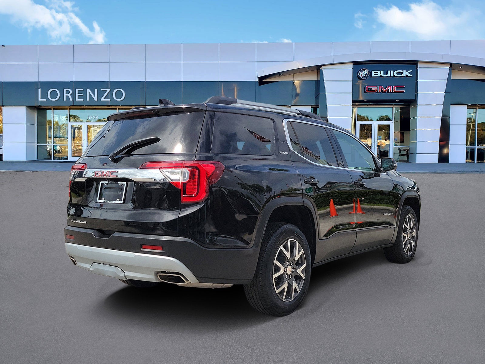 2023 GMC Acadia SLE