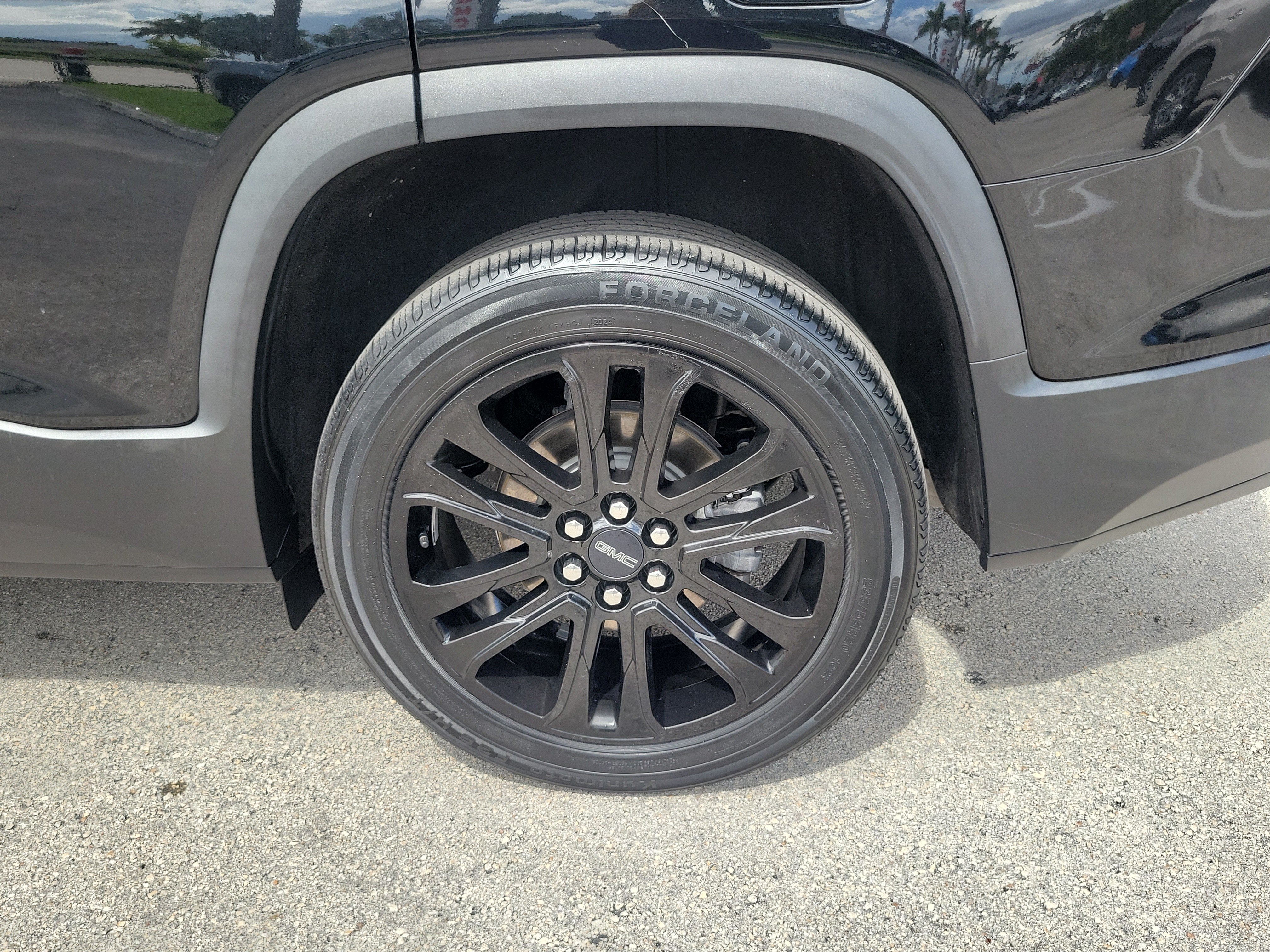 2023 GMC Acadia SLE