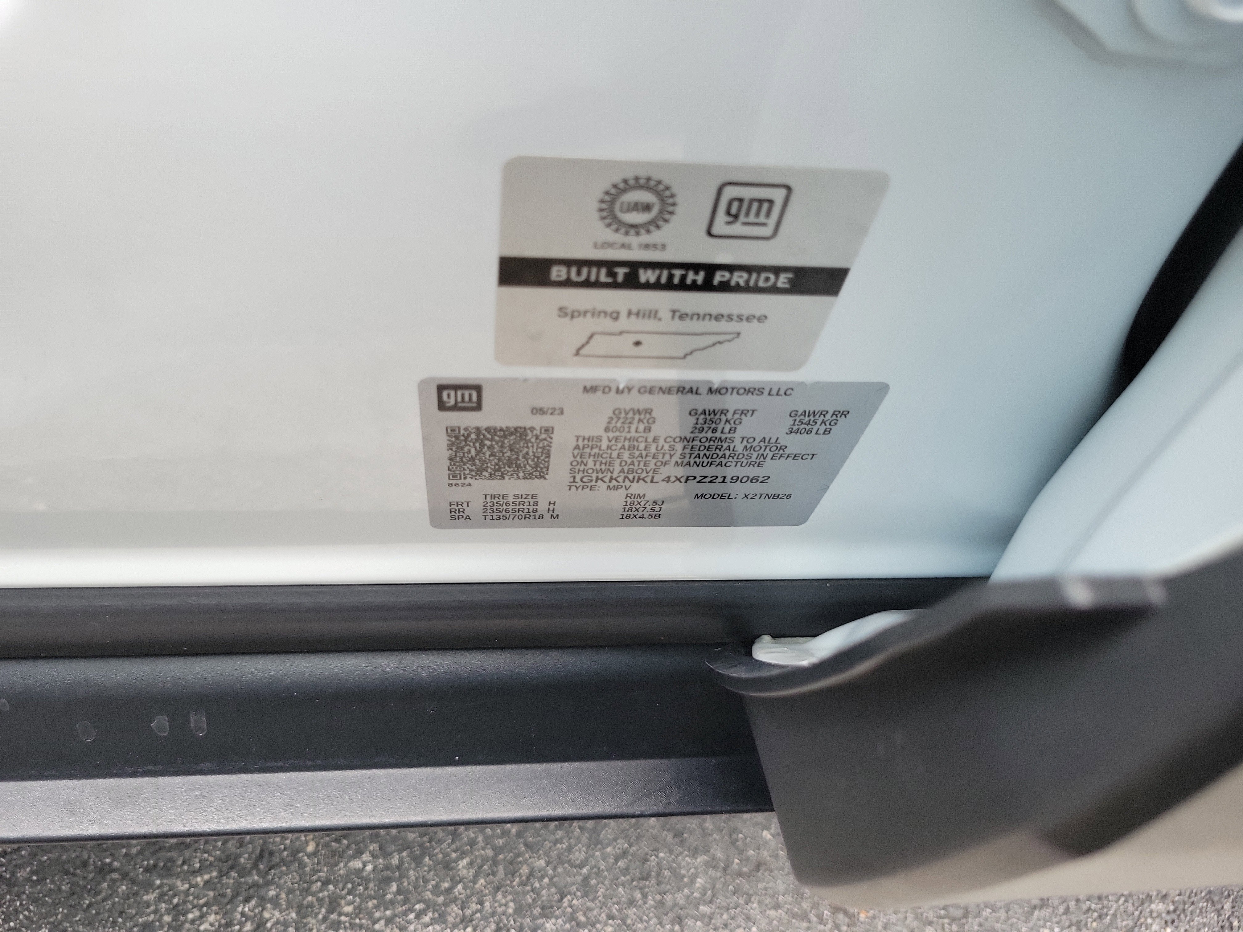 2023 GMC Acadia SLE