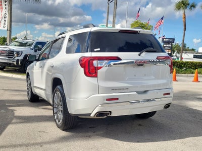 2023 GMC Acadia Denali