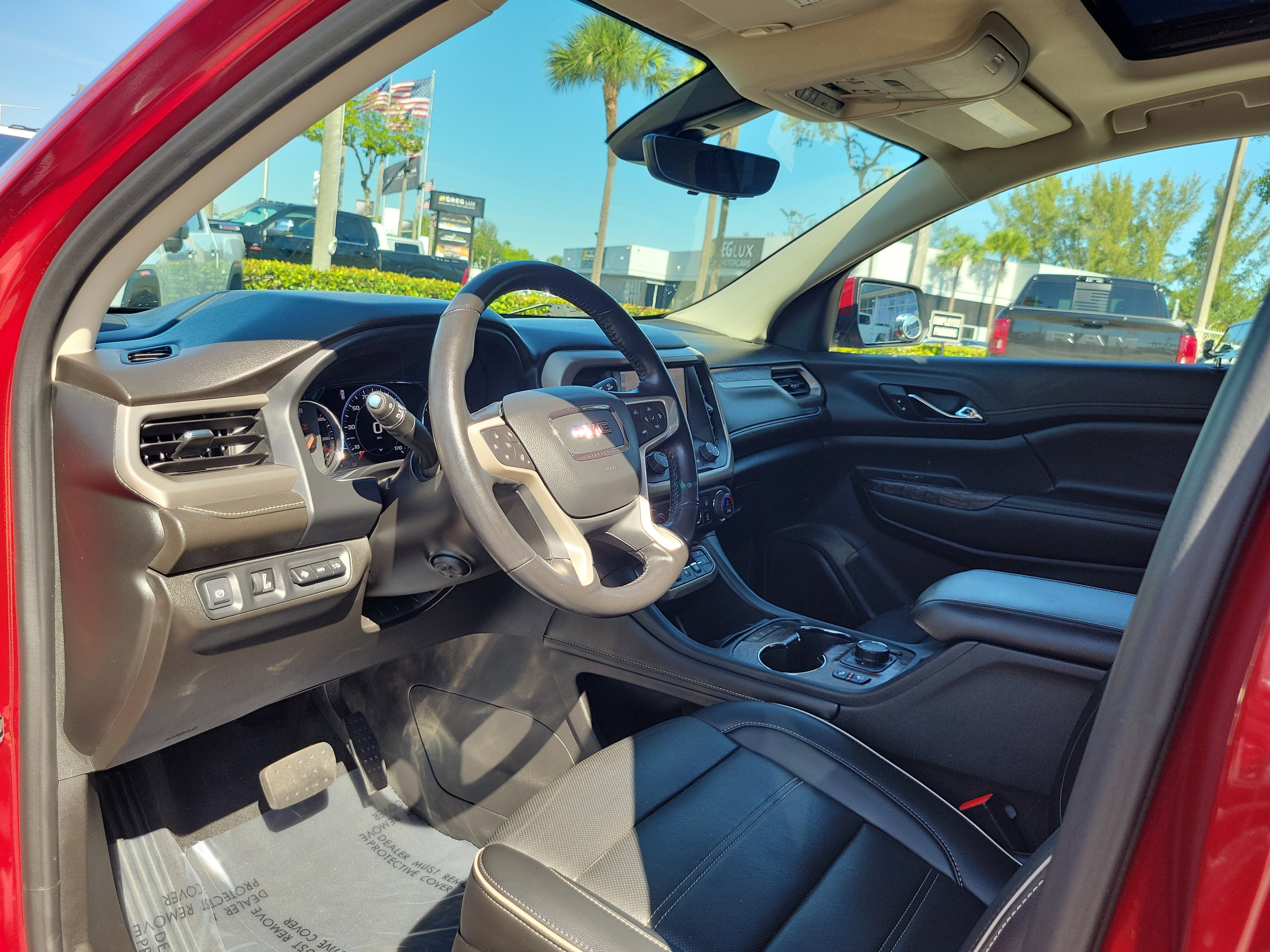 2022 GMC Acadia Denali