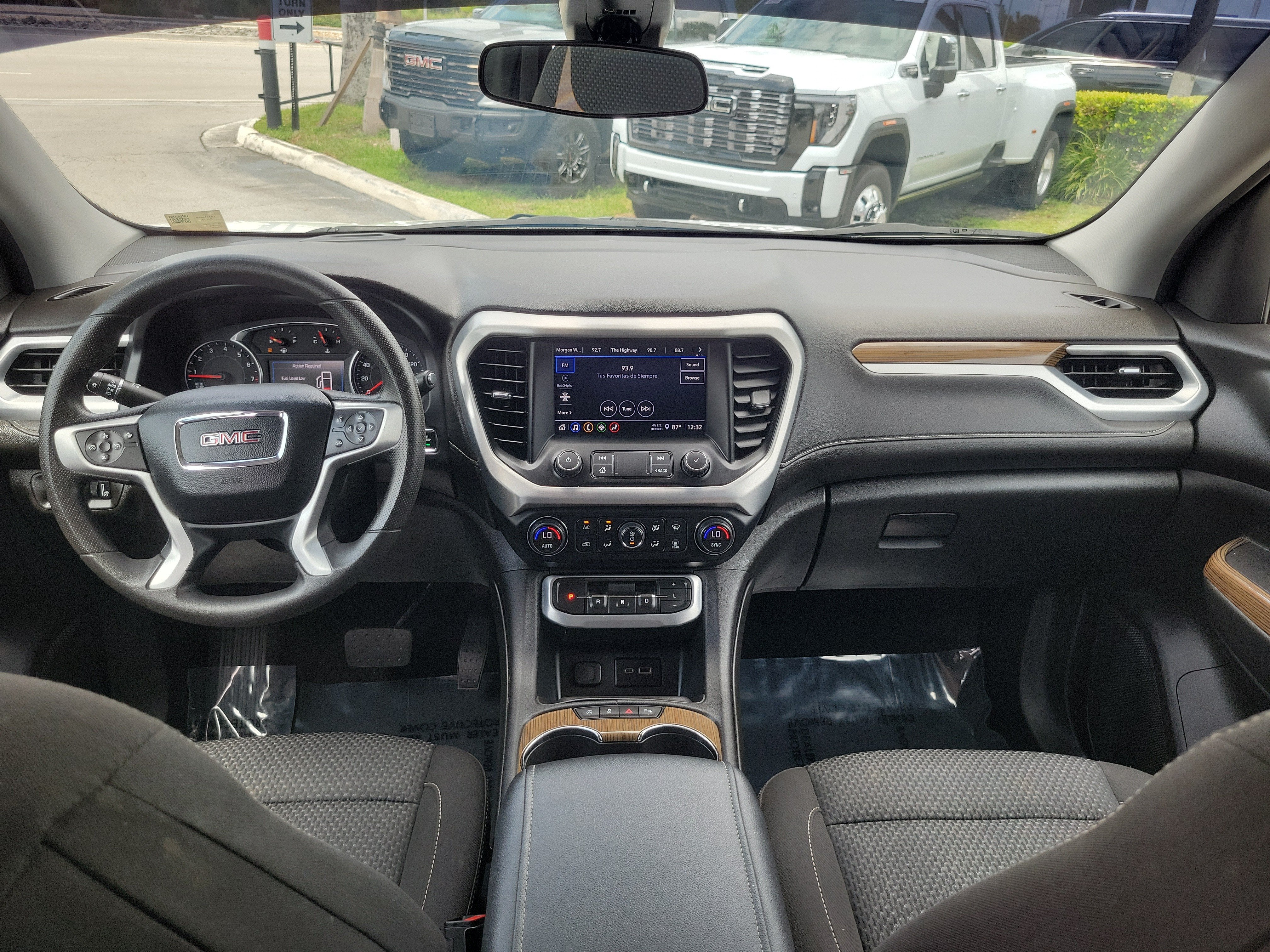 2021 GMC Acadia SLE