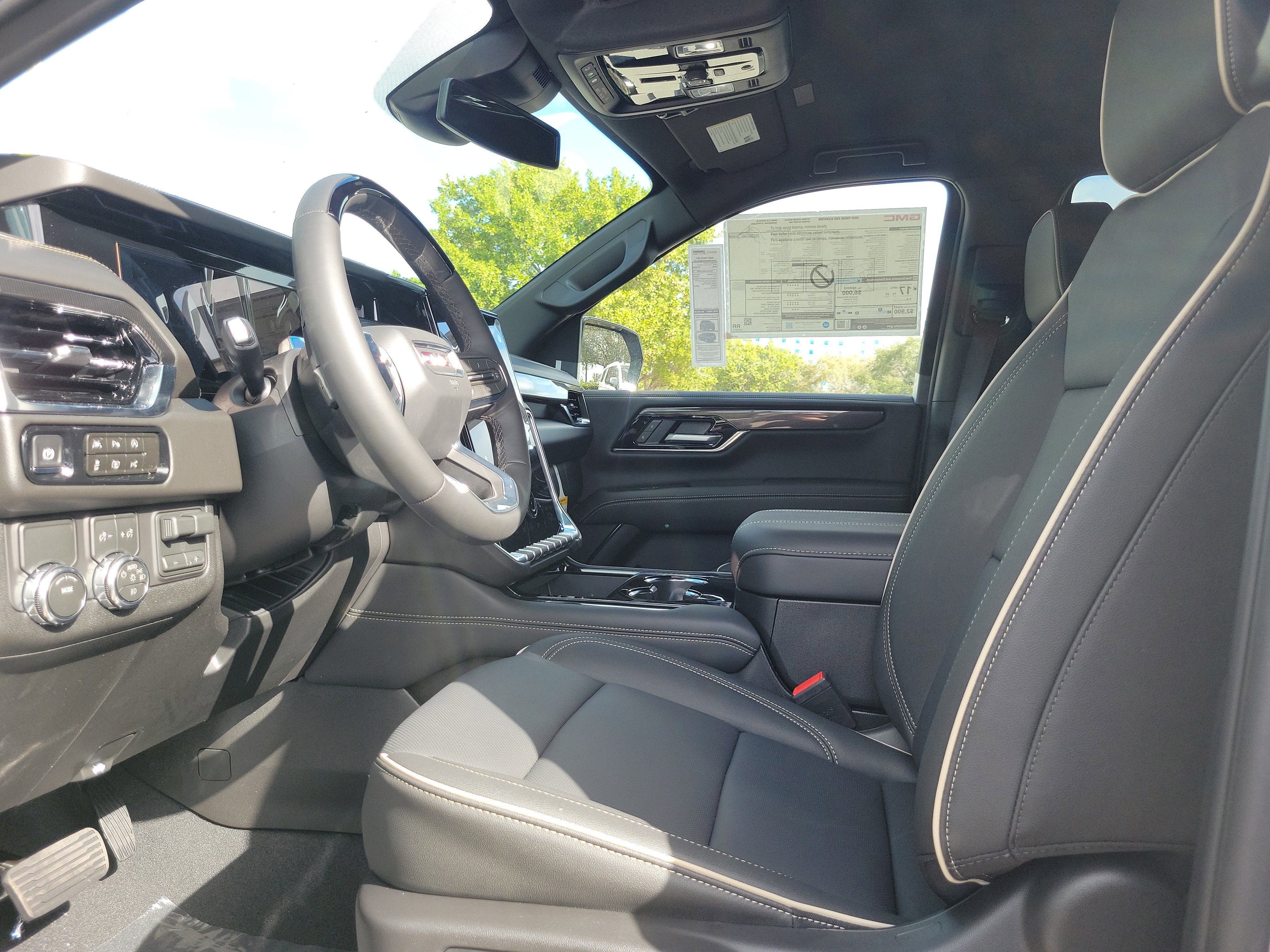 2026 GMC Yukon Elevation