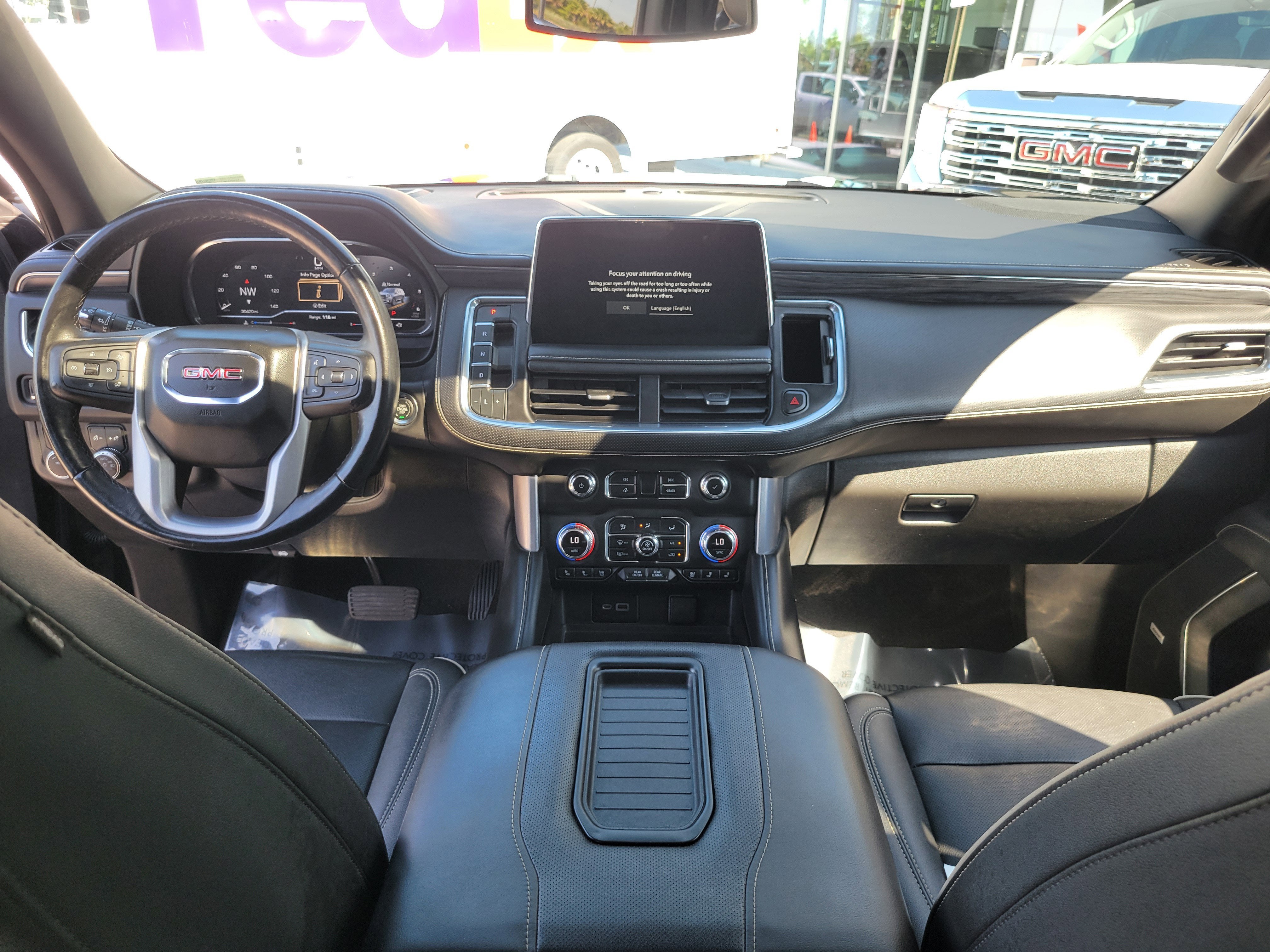 2022 GMC Yukon SLT