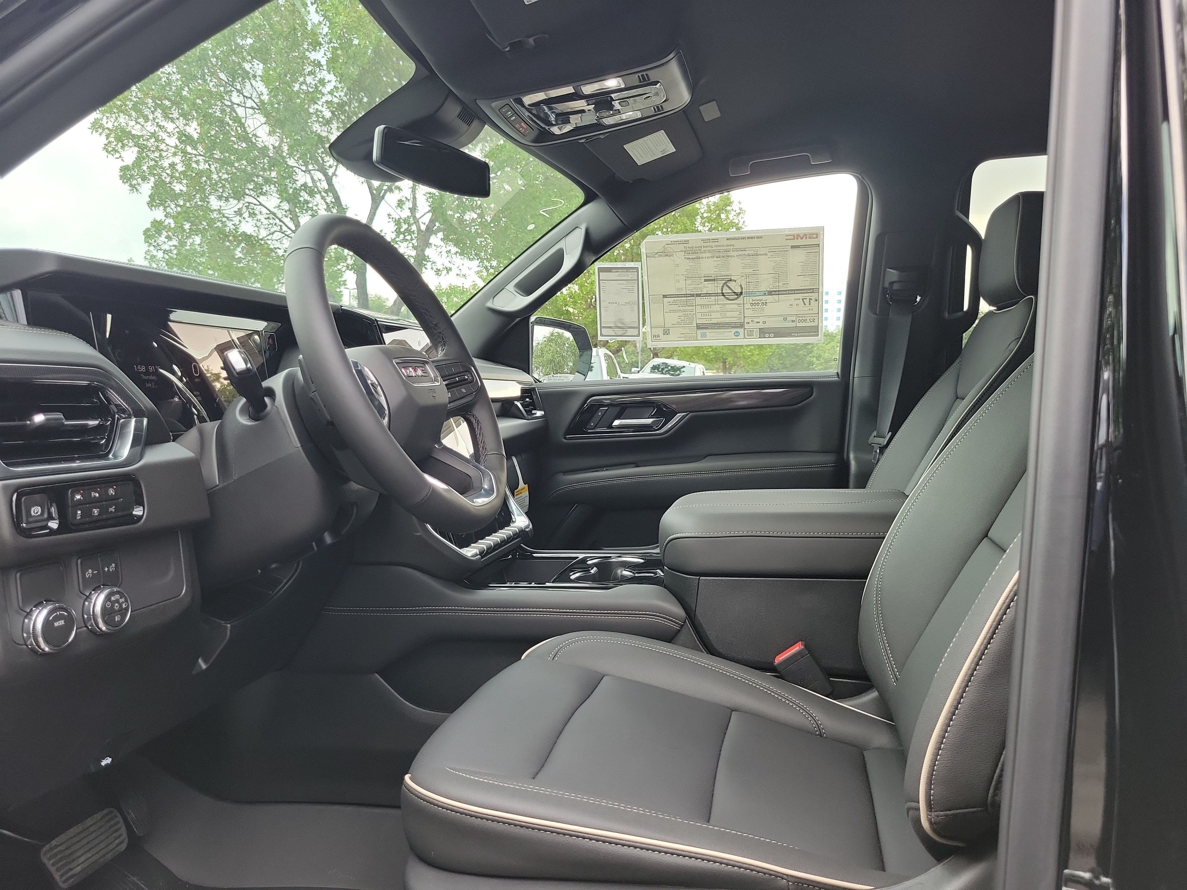 2026 GMC Yukon Elevation
