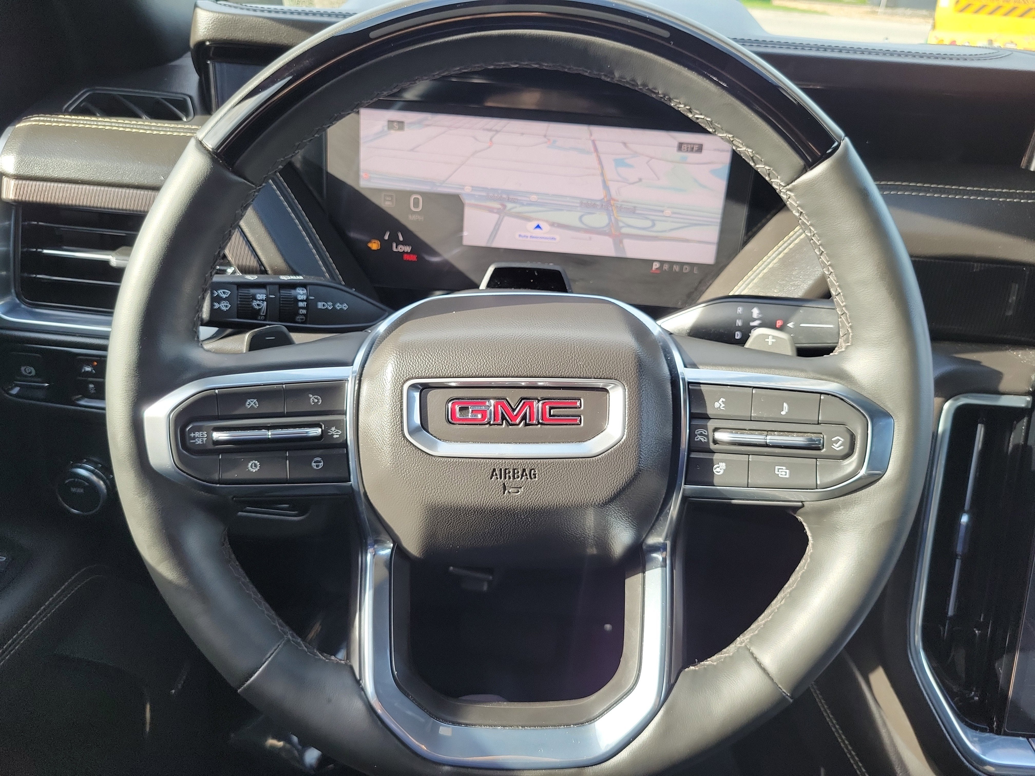 2025 GMC Yukon Elevation