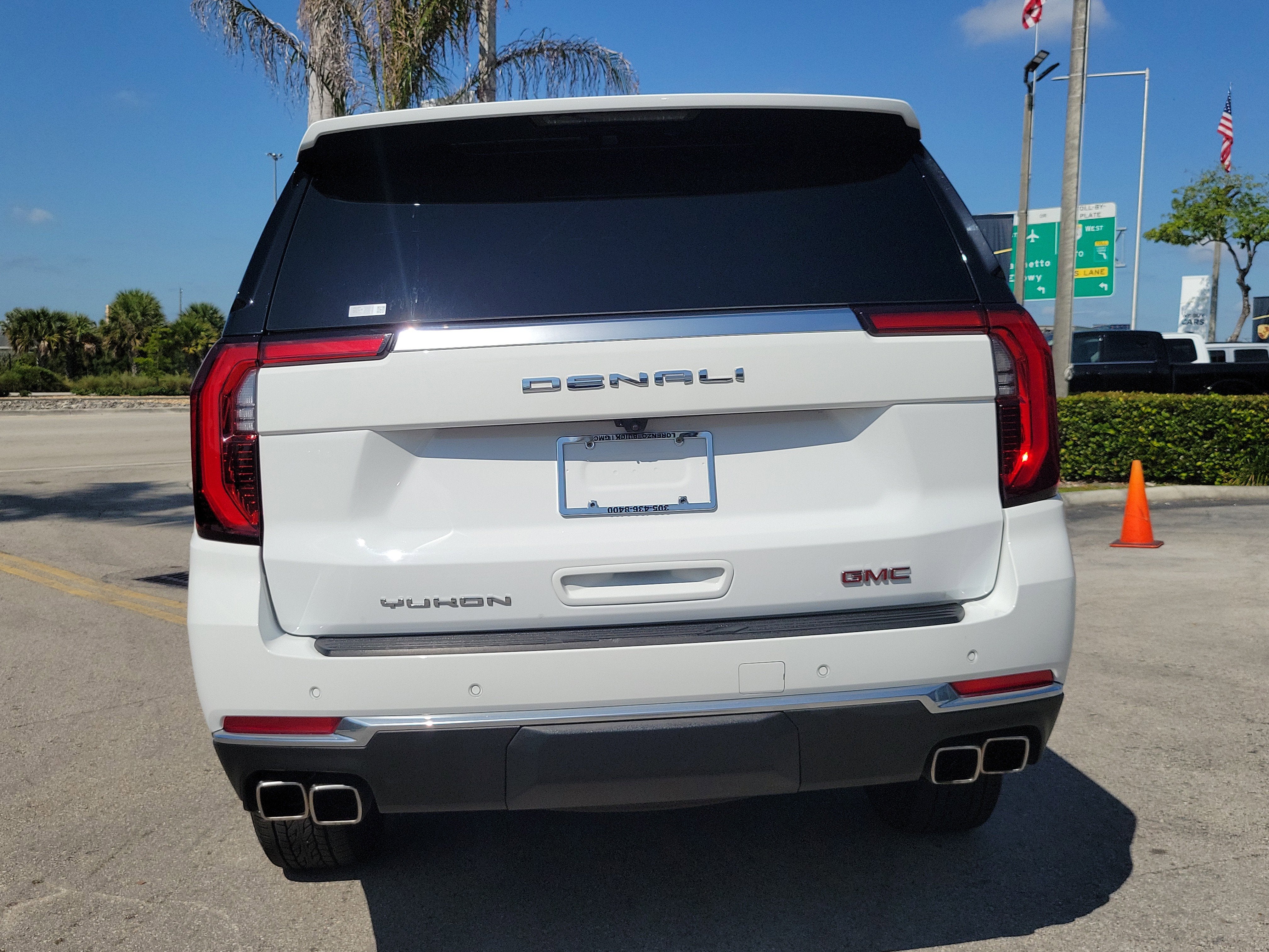 2025 GMC Yukon Denali