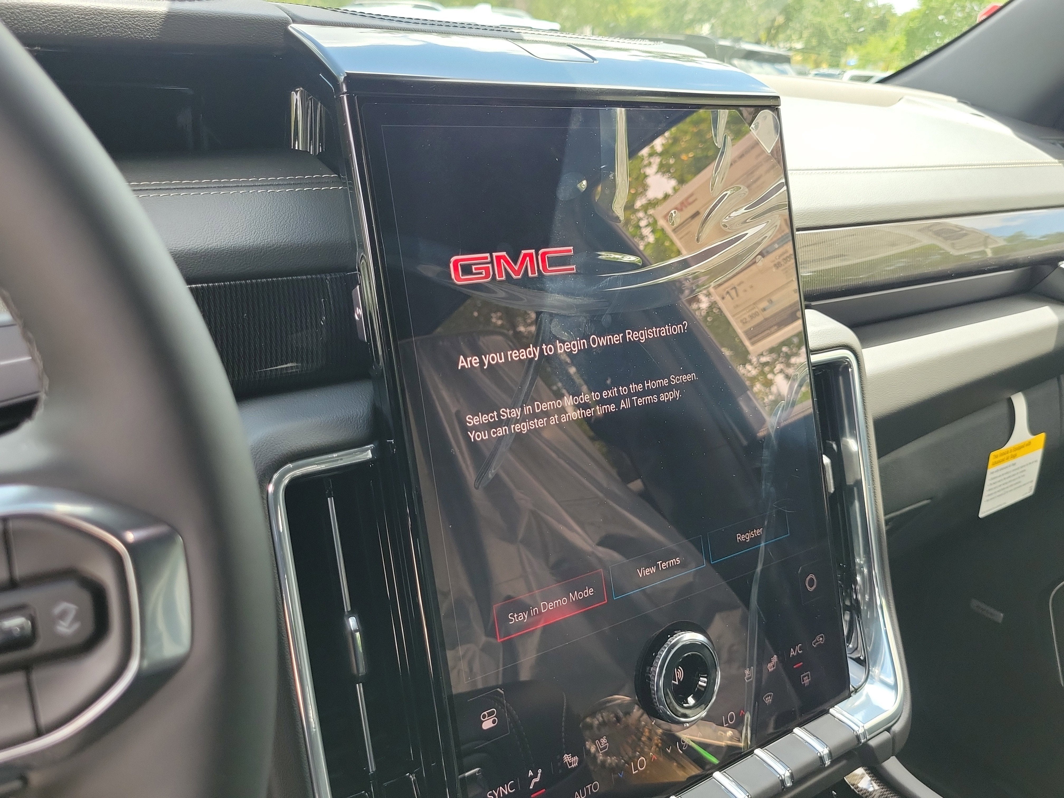 2026 GMC Yukon XL Elevation - Photo 11