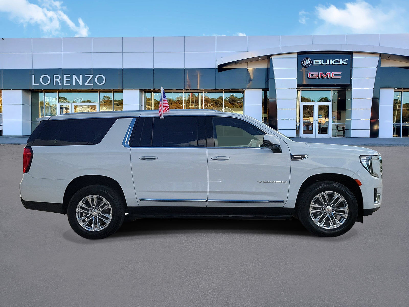 2023 GMC Yukon XL SLT