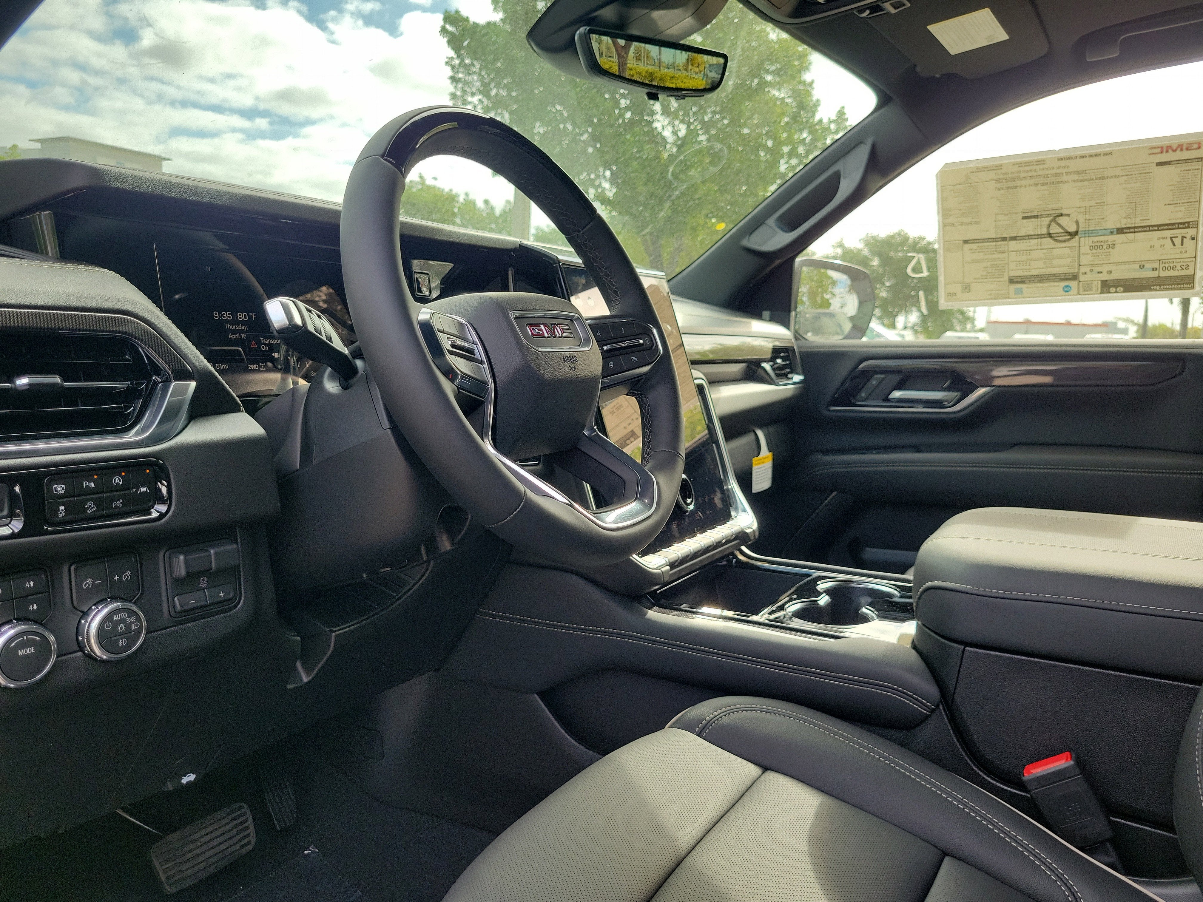 2026 GMC Yukon Elevation