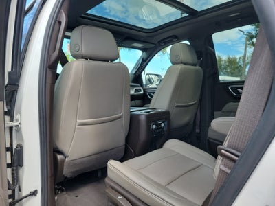 2022 GMC Yukon SLT