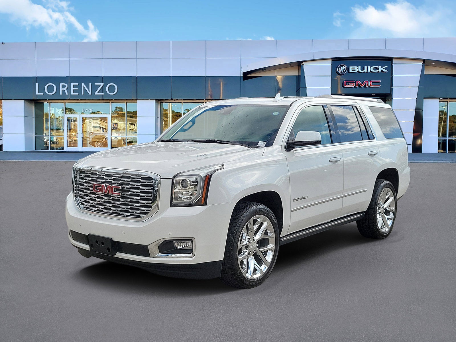 2020 GMC Yukon 4WD Denali's photo