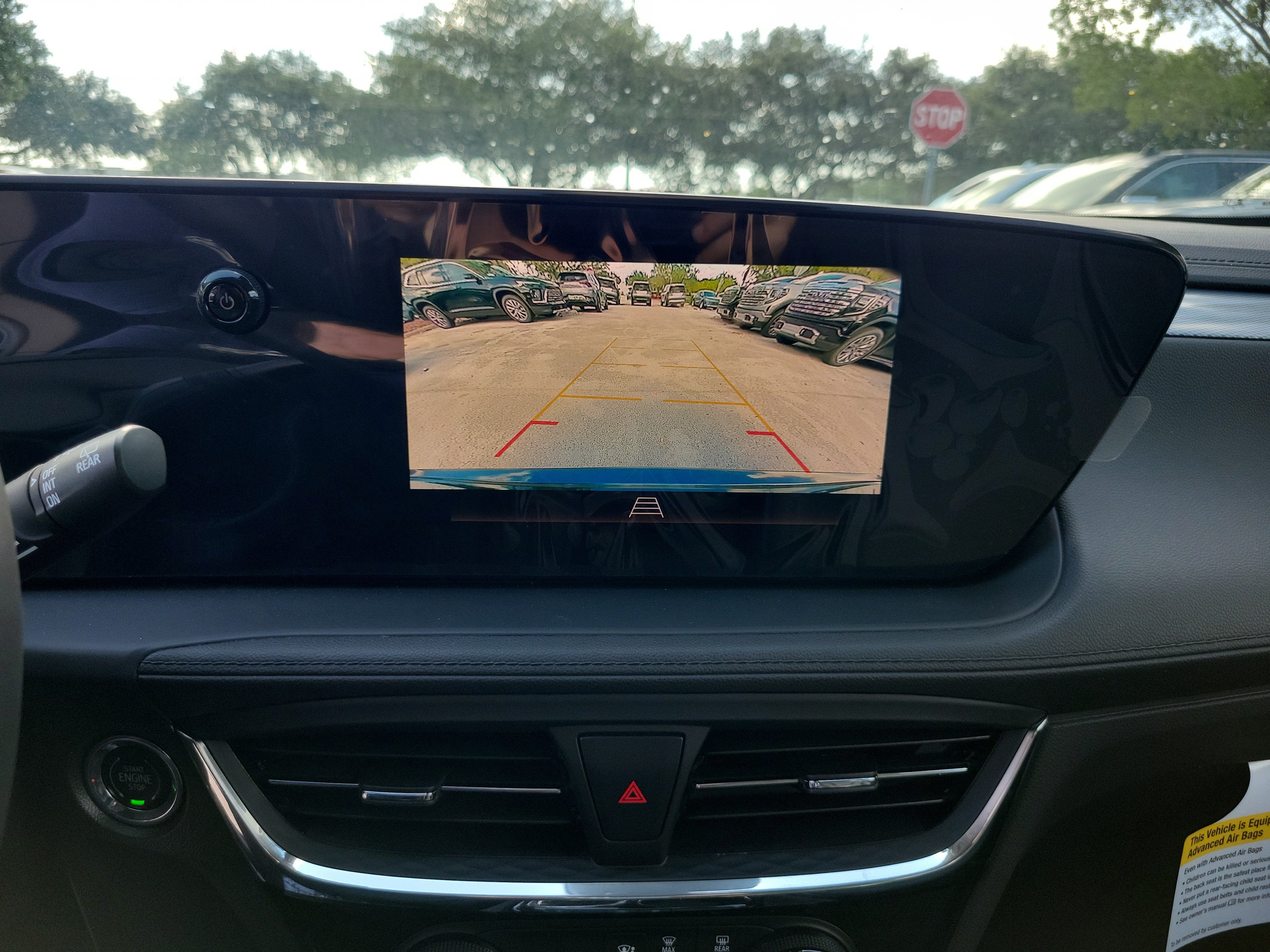 2026 GMC Yukon AT4 - Photo 12