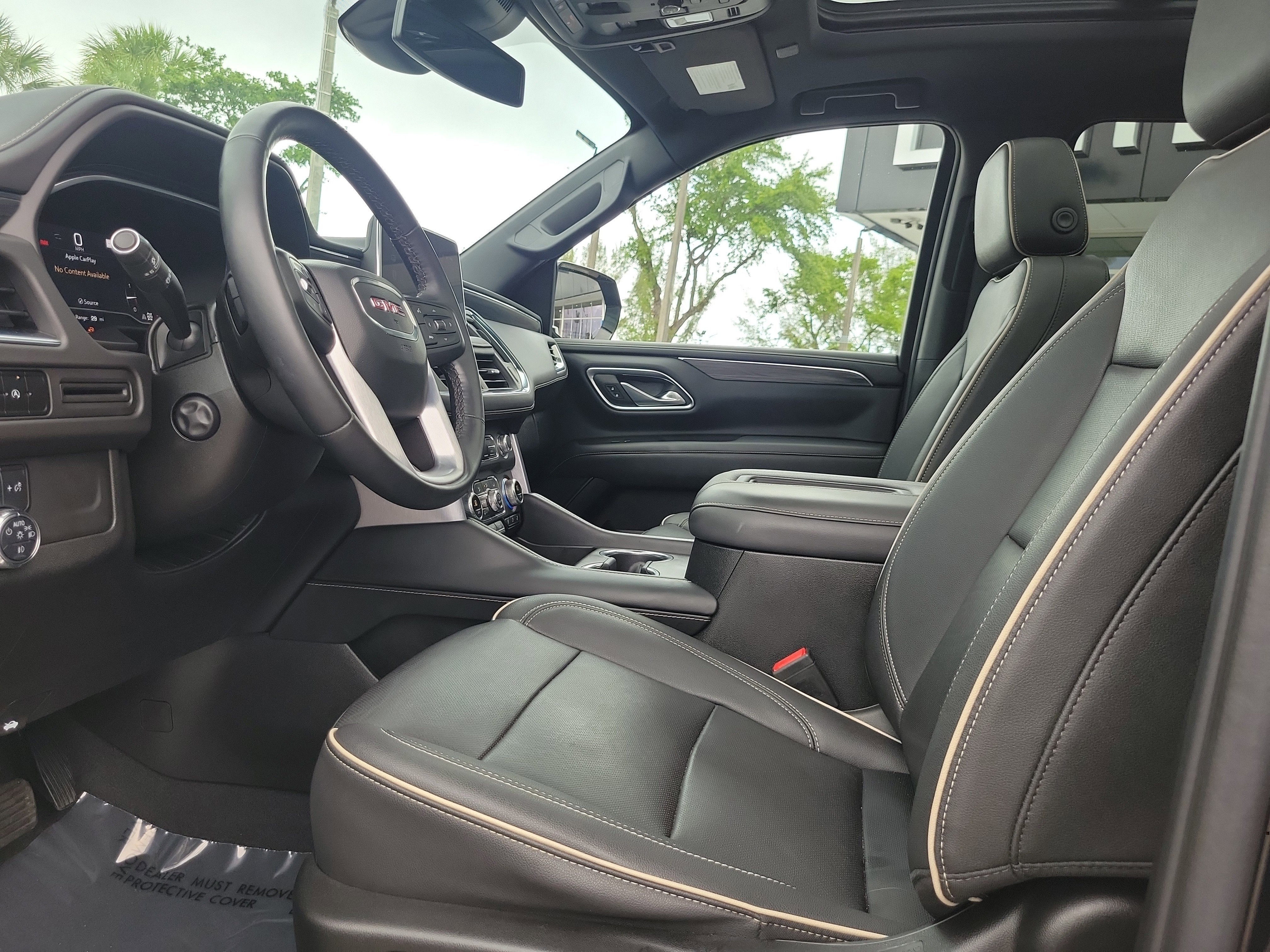 2023 GMC Yukon XL SLT