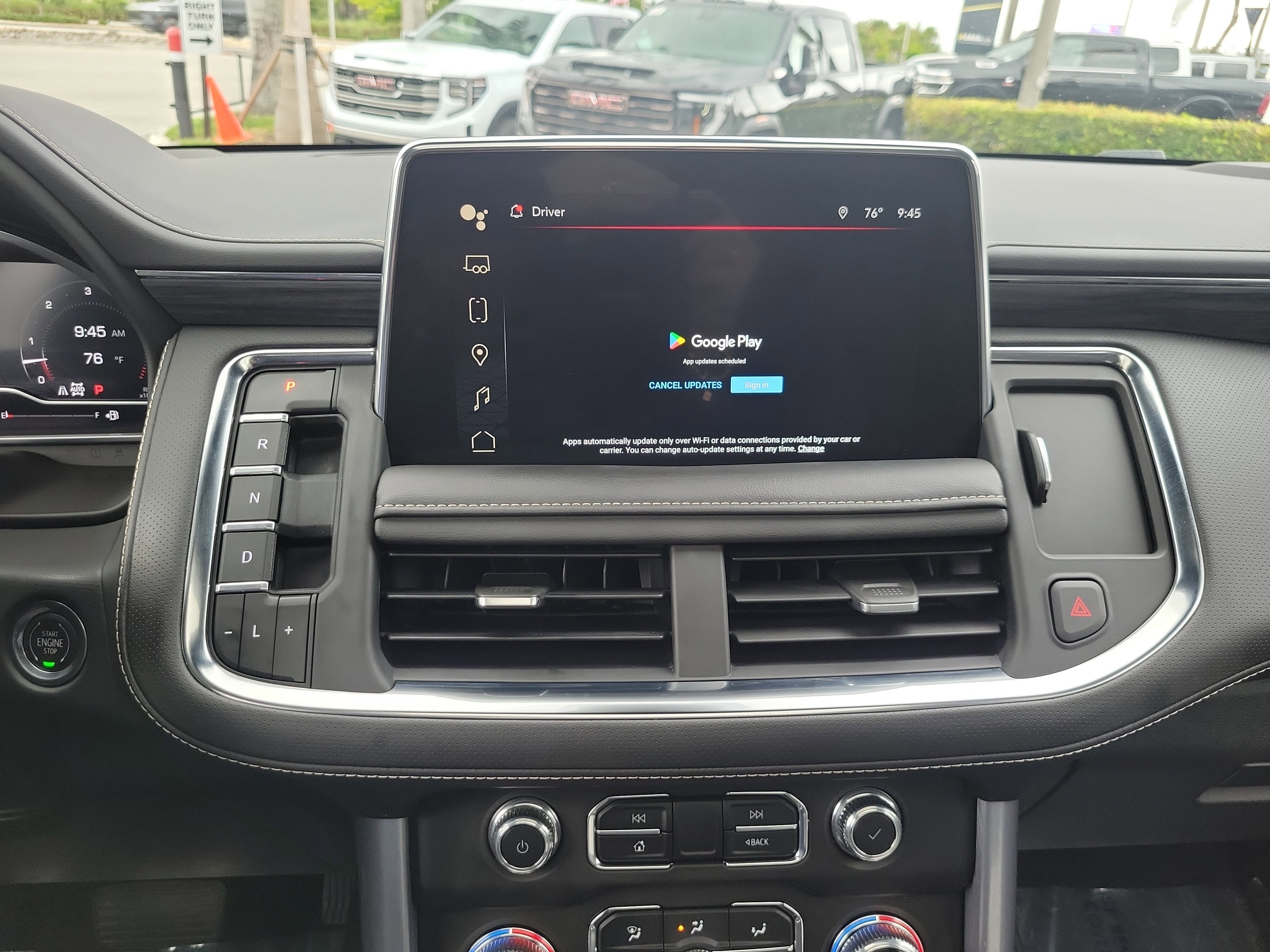 2023 GMC Yukon XL SLT