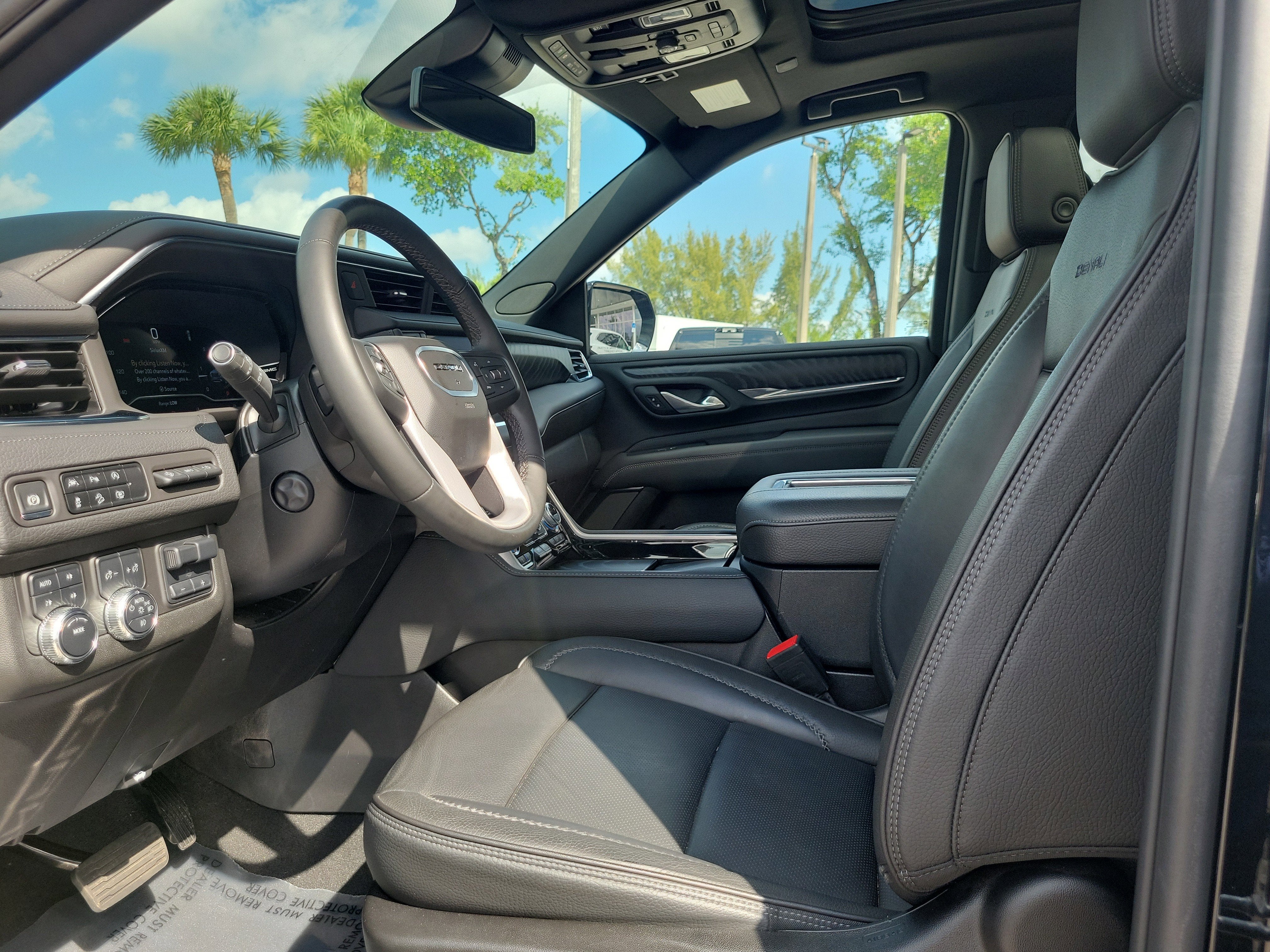 2024 GMC Yukon XL Denali