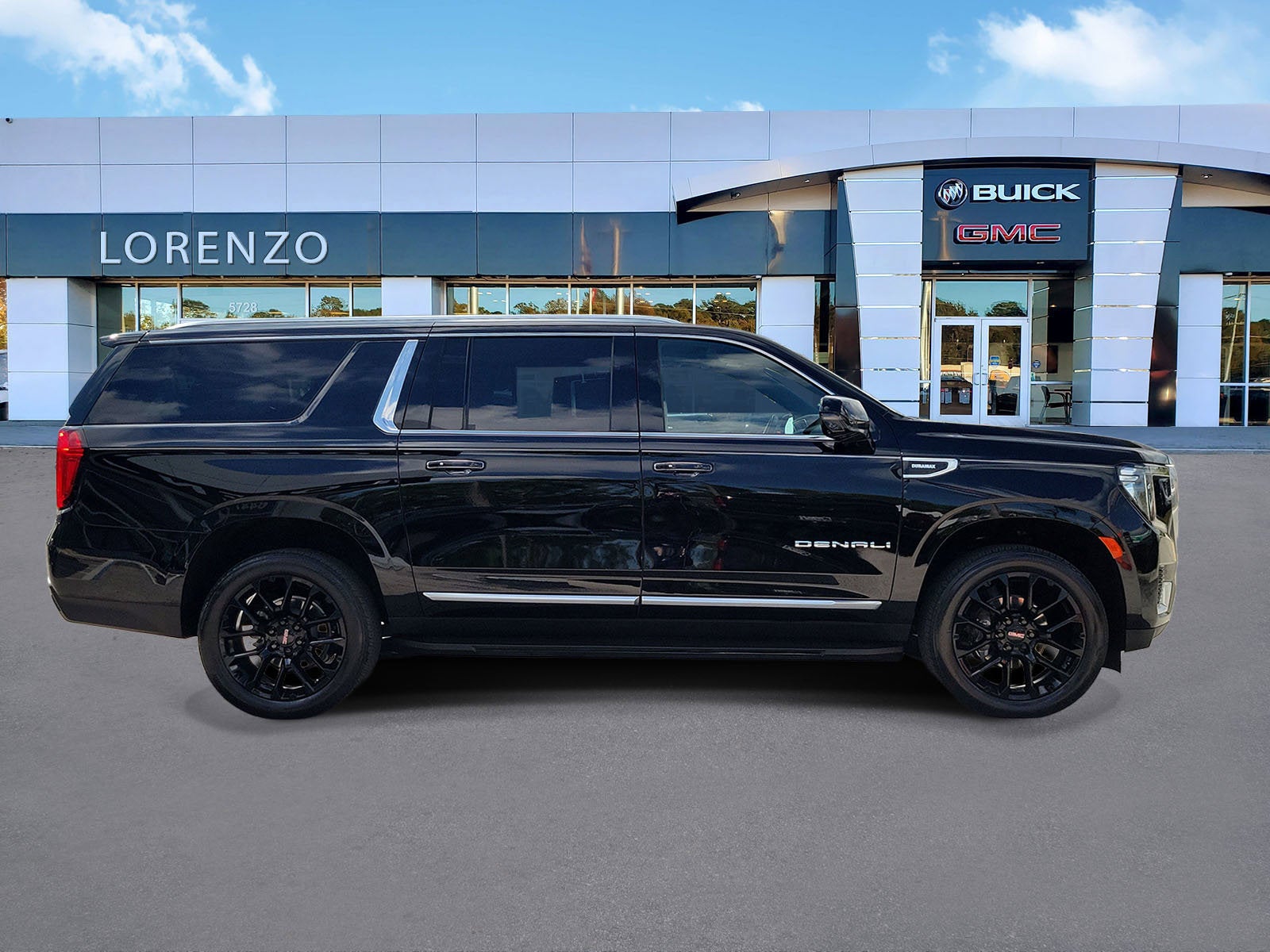 2024 GMC Yukon XL Denali