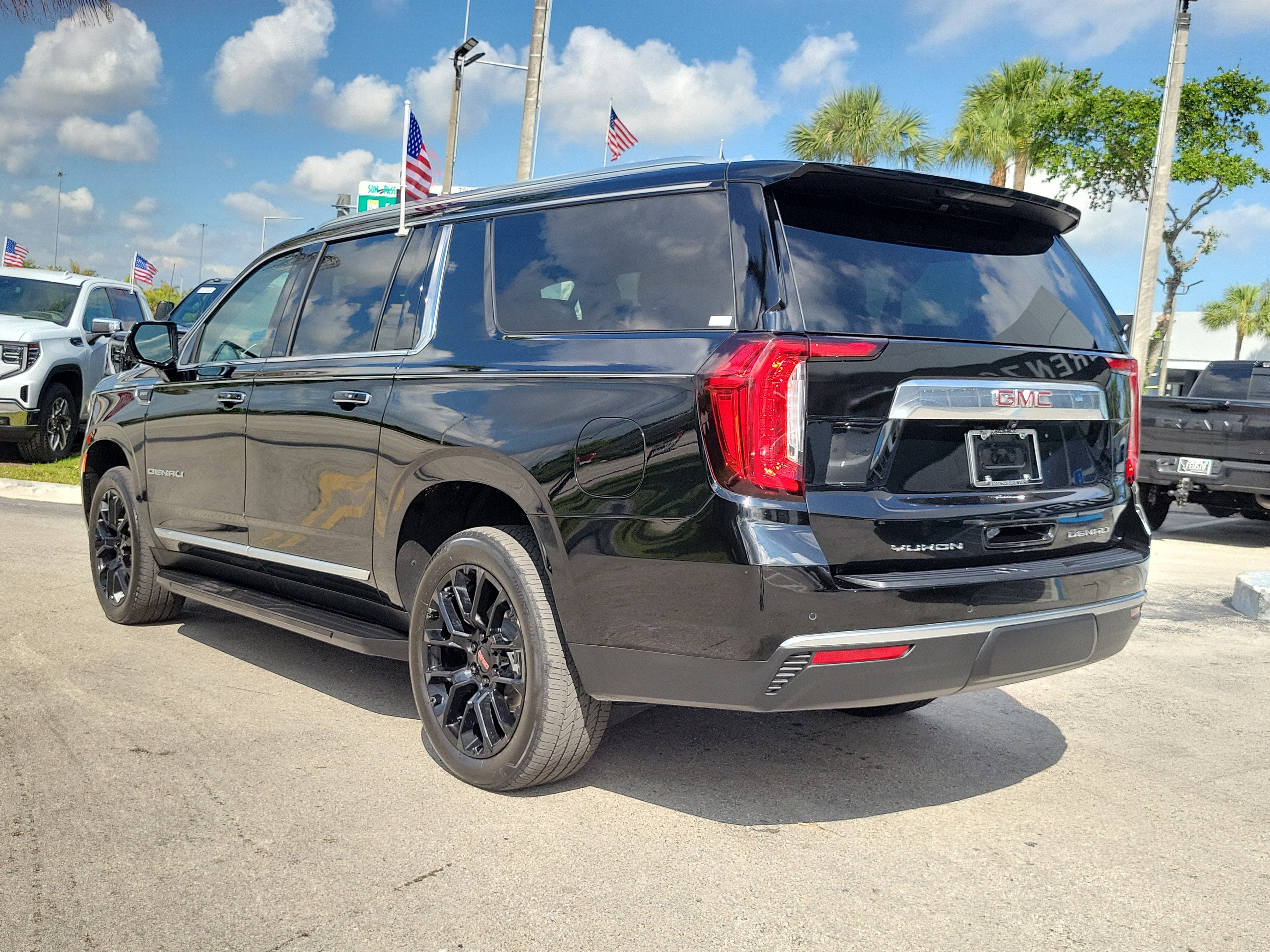 2024 GMC Yukon XL Denali