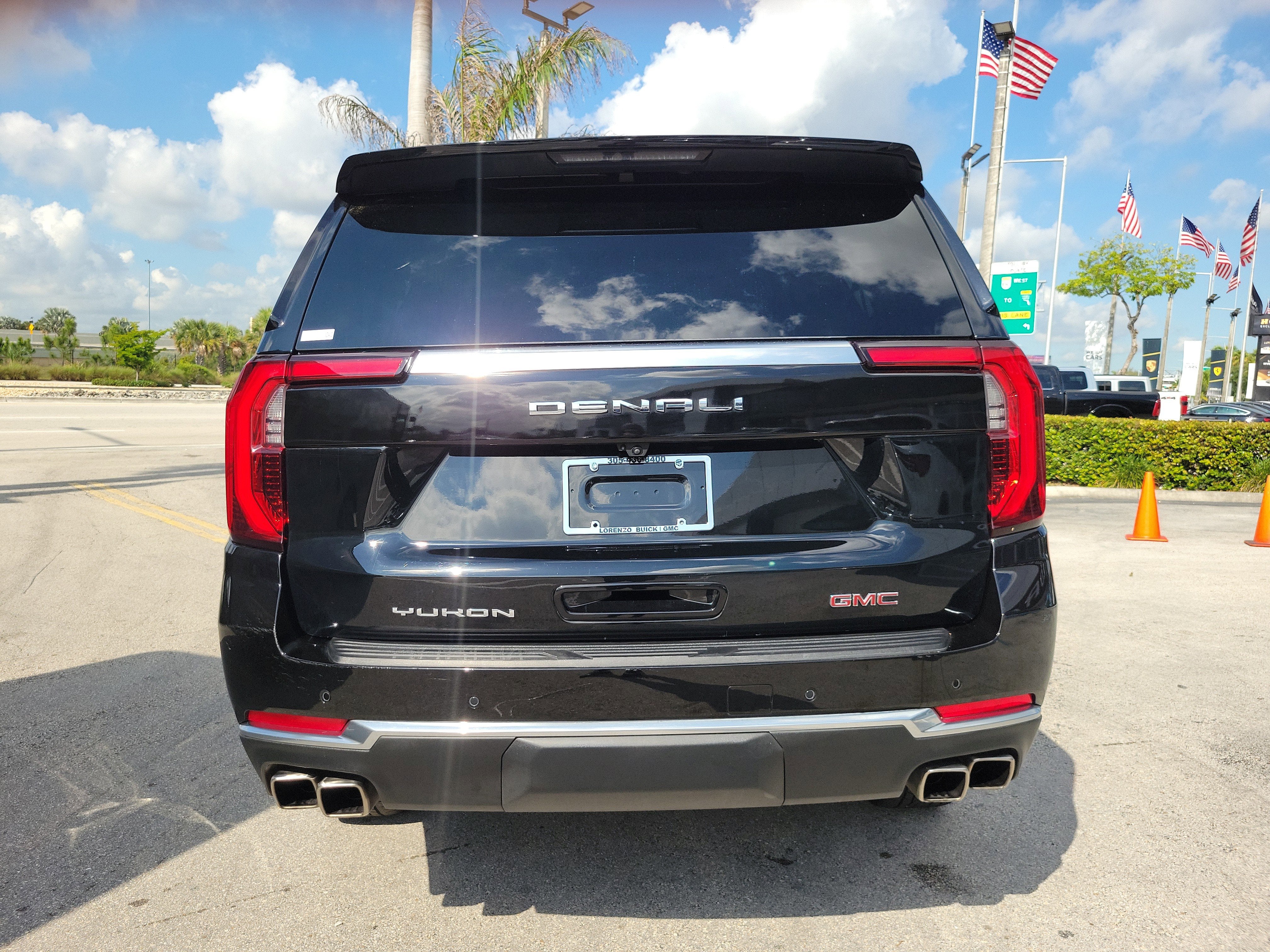 2025 GMC Yukon XL Denali