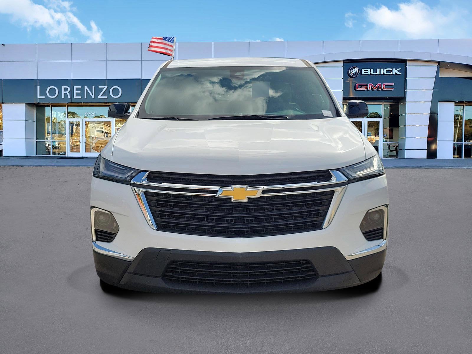 2023 Chevrolet Traverse LS