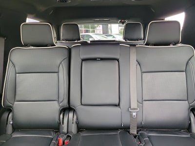 2025 Chevrolet Tahoe LS