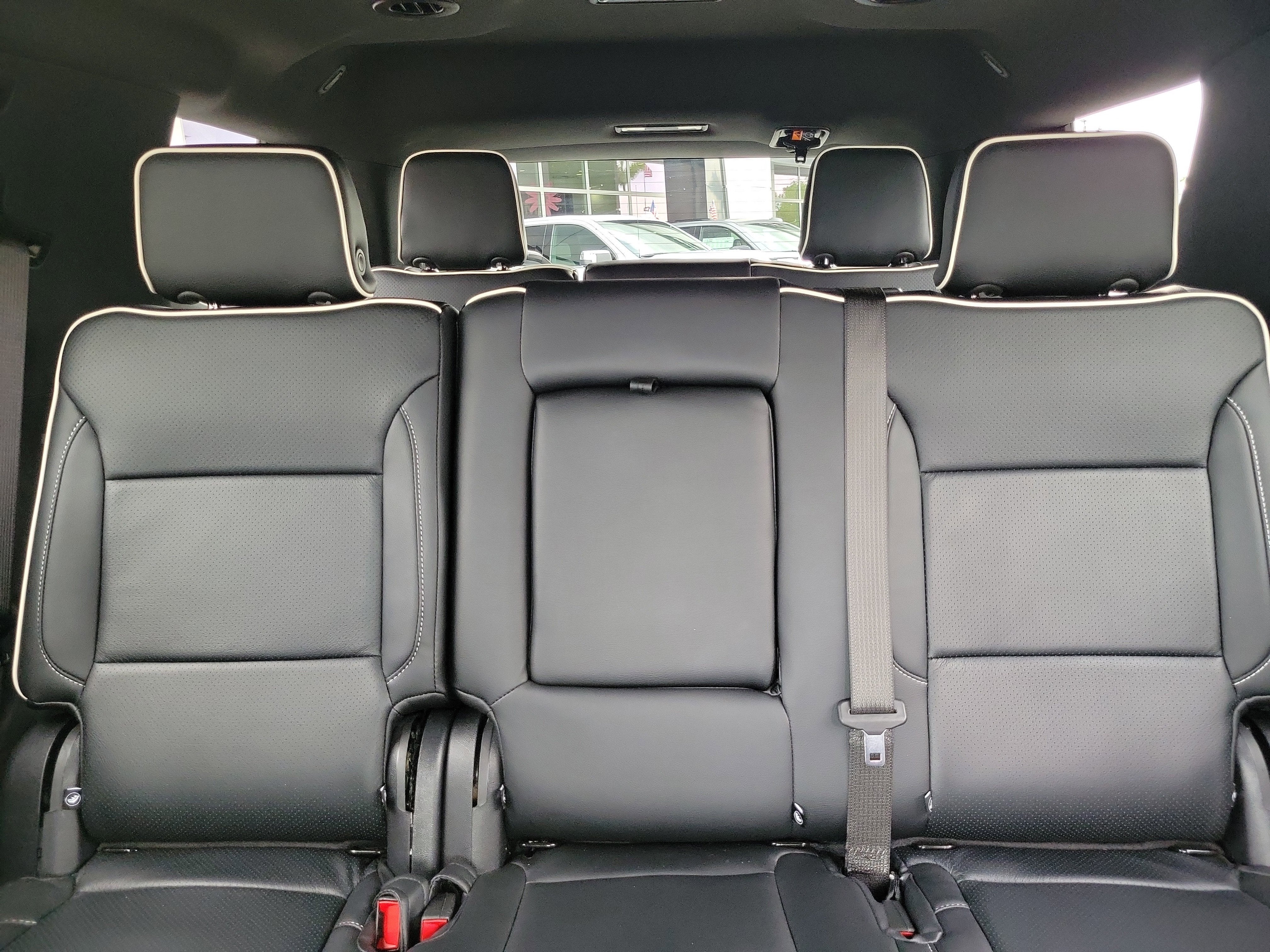 2025 Chevrolet Tahoe LS