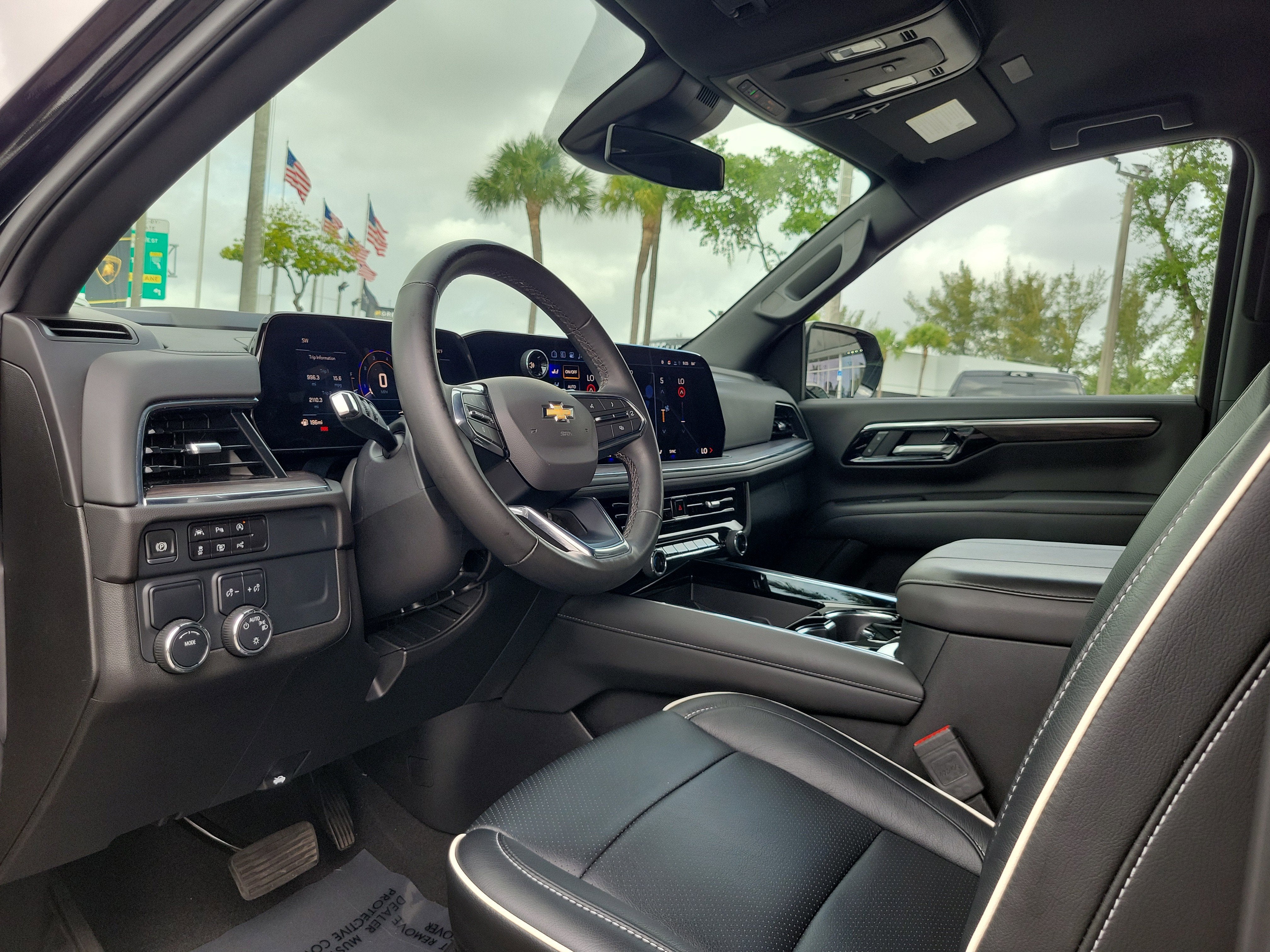2025 Chevrolet Tahoe LS
