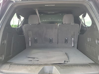 2024 Chevrolet Suburban LS