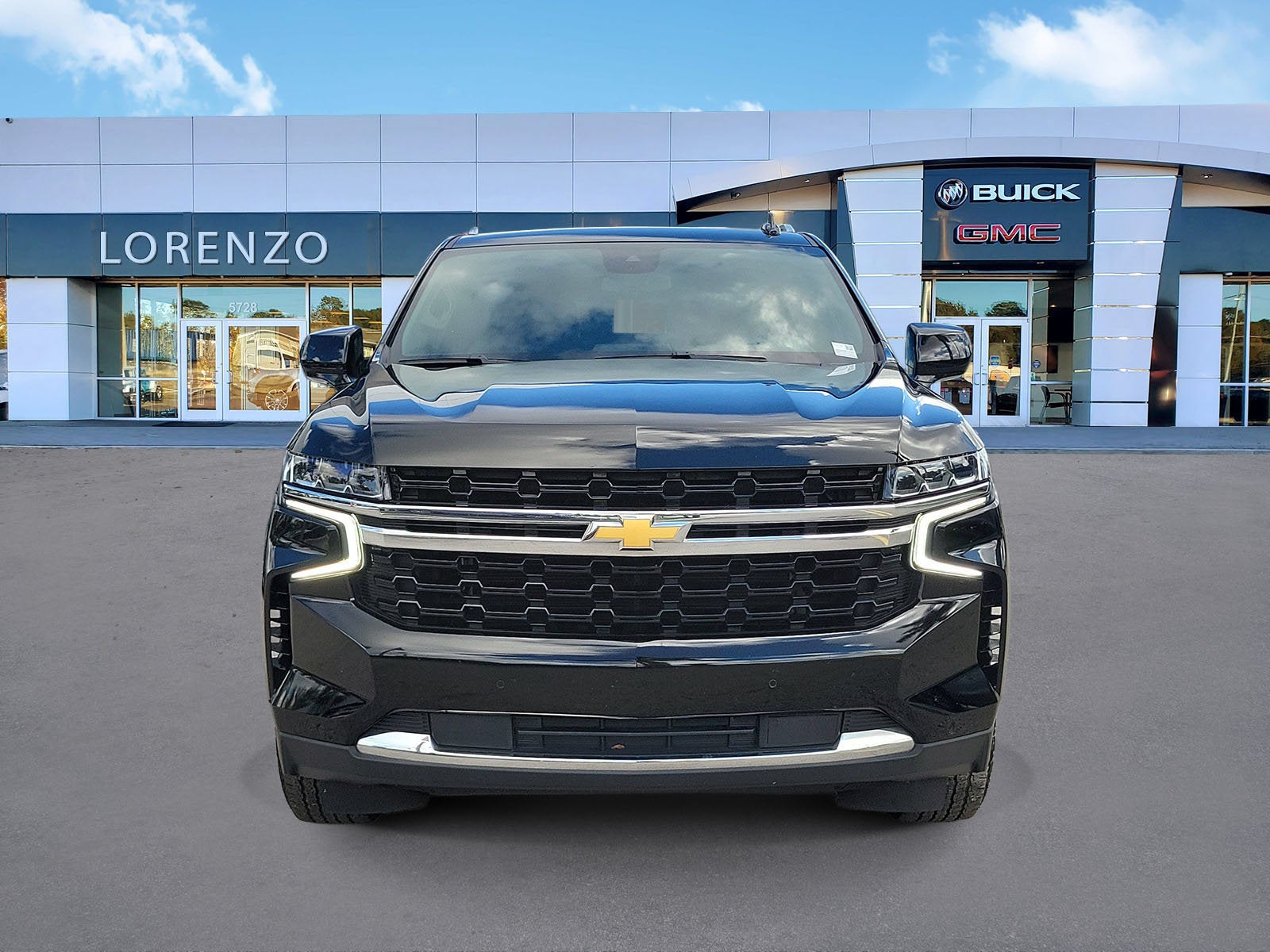 2024 Chevrolet Suburban LS