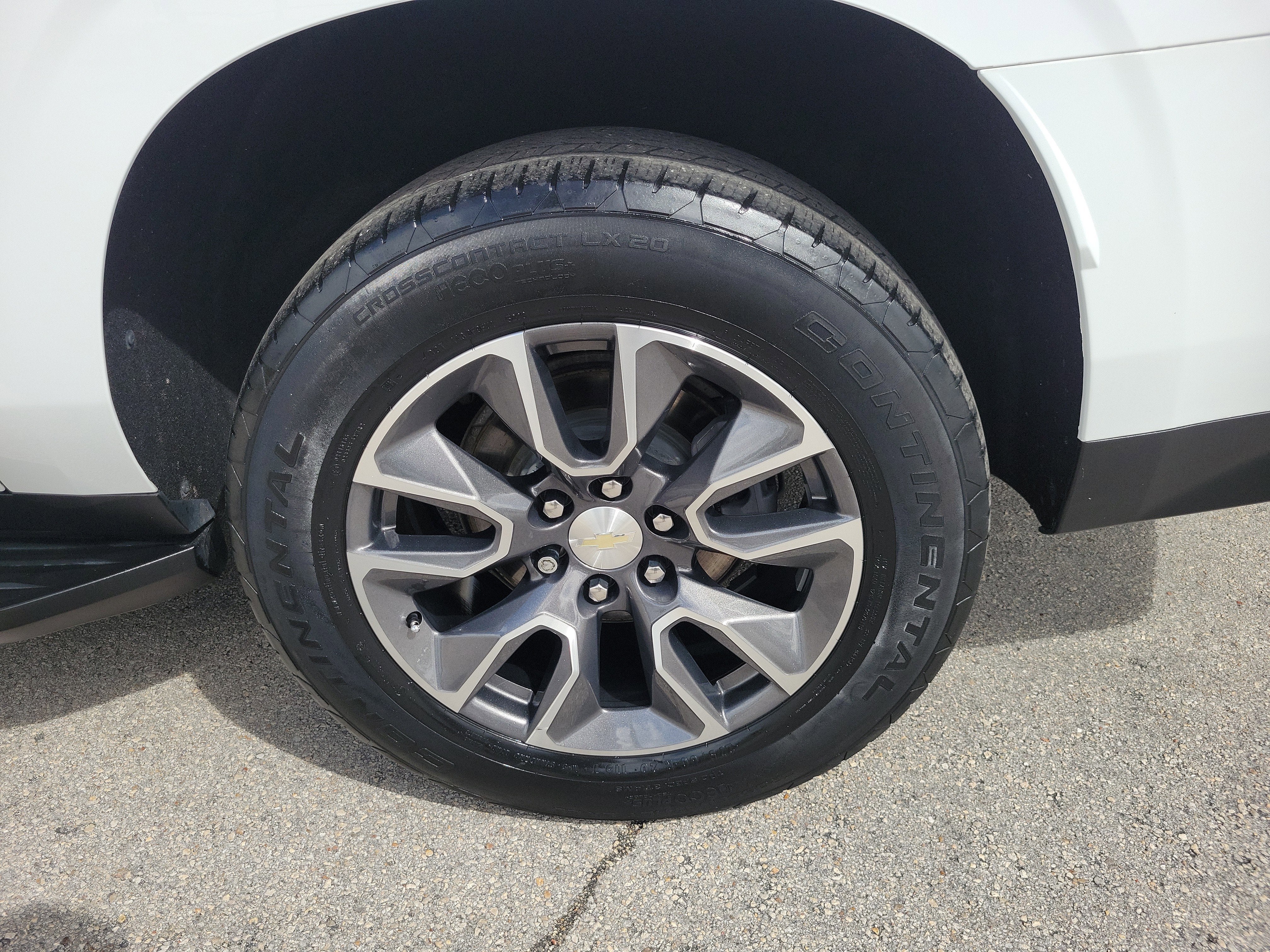 2021 Chevrolet Suburban LT