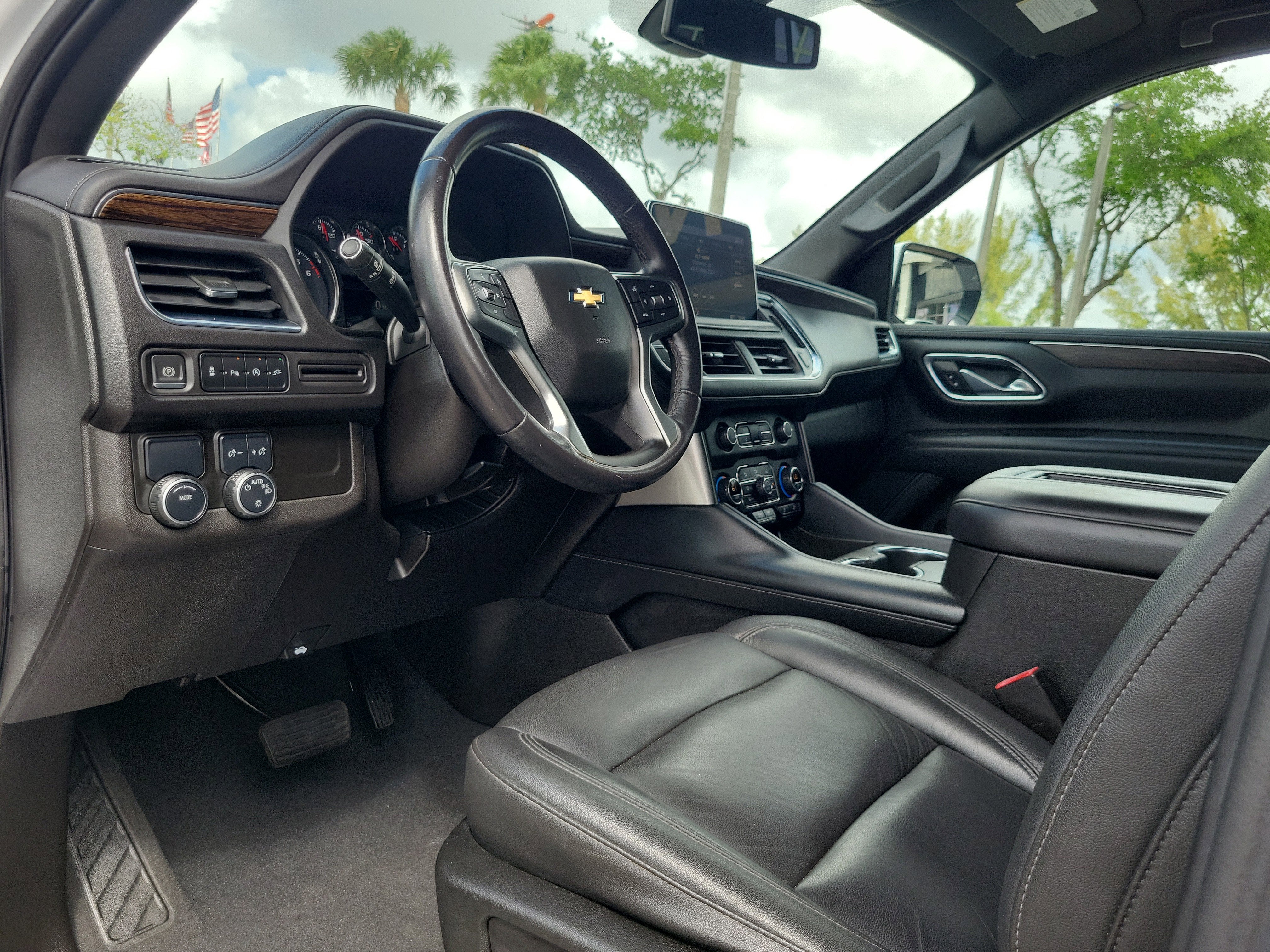 2021 Chevrolet Suburban LT