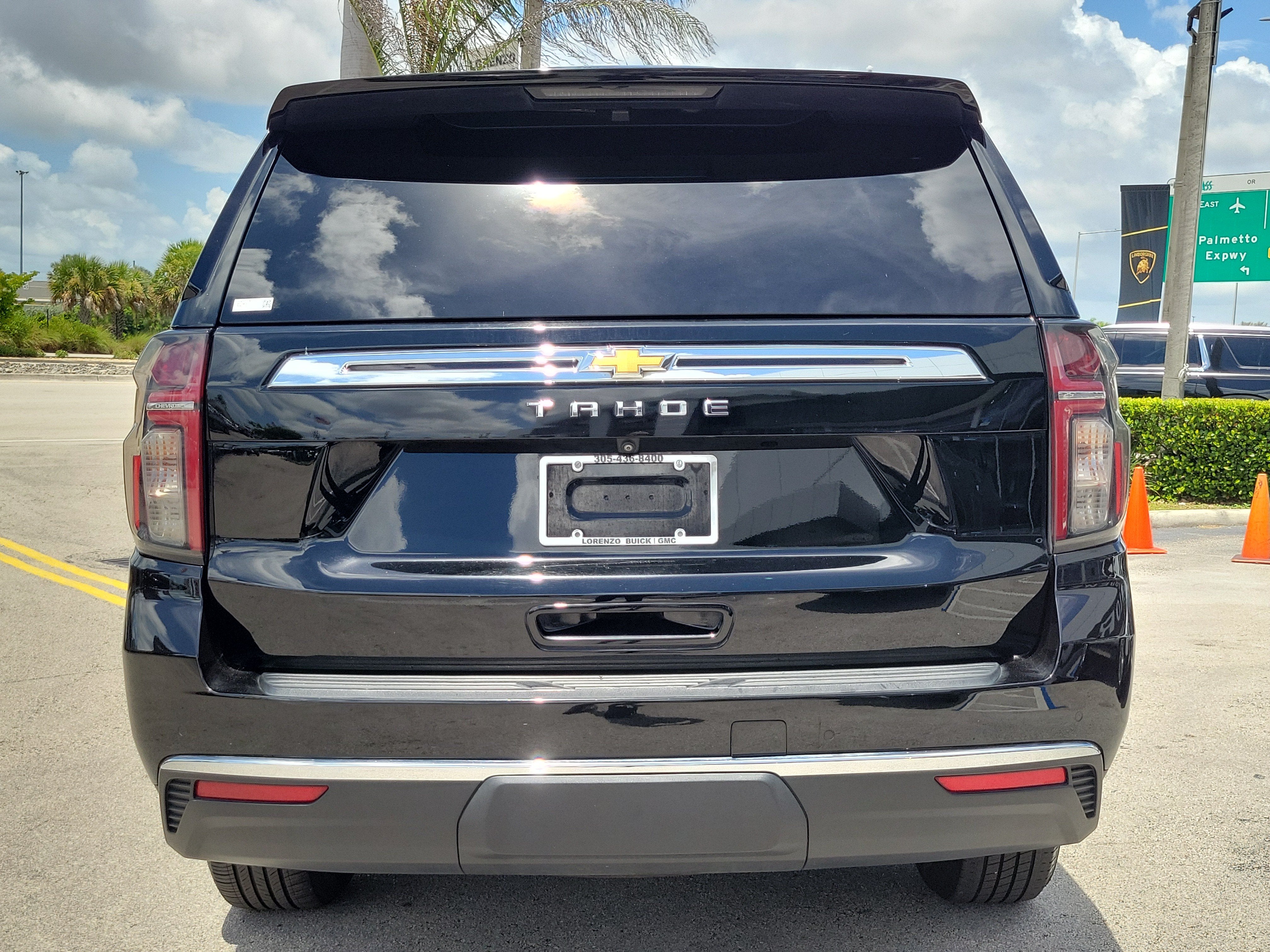 2021 Chevrolet Tahoe LS