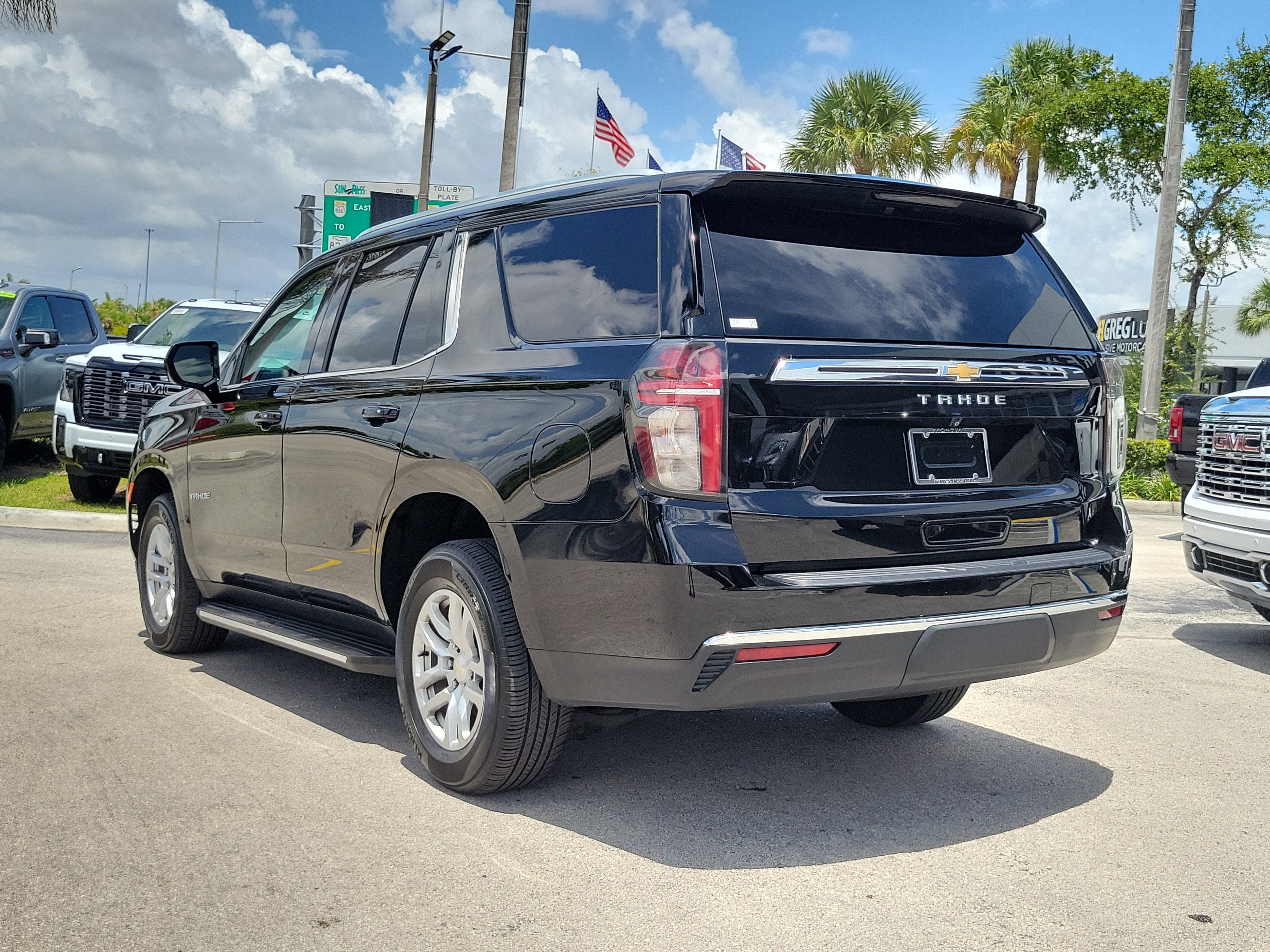 2021 Chevrolet Tahoe LS